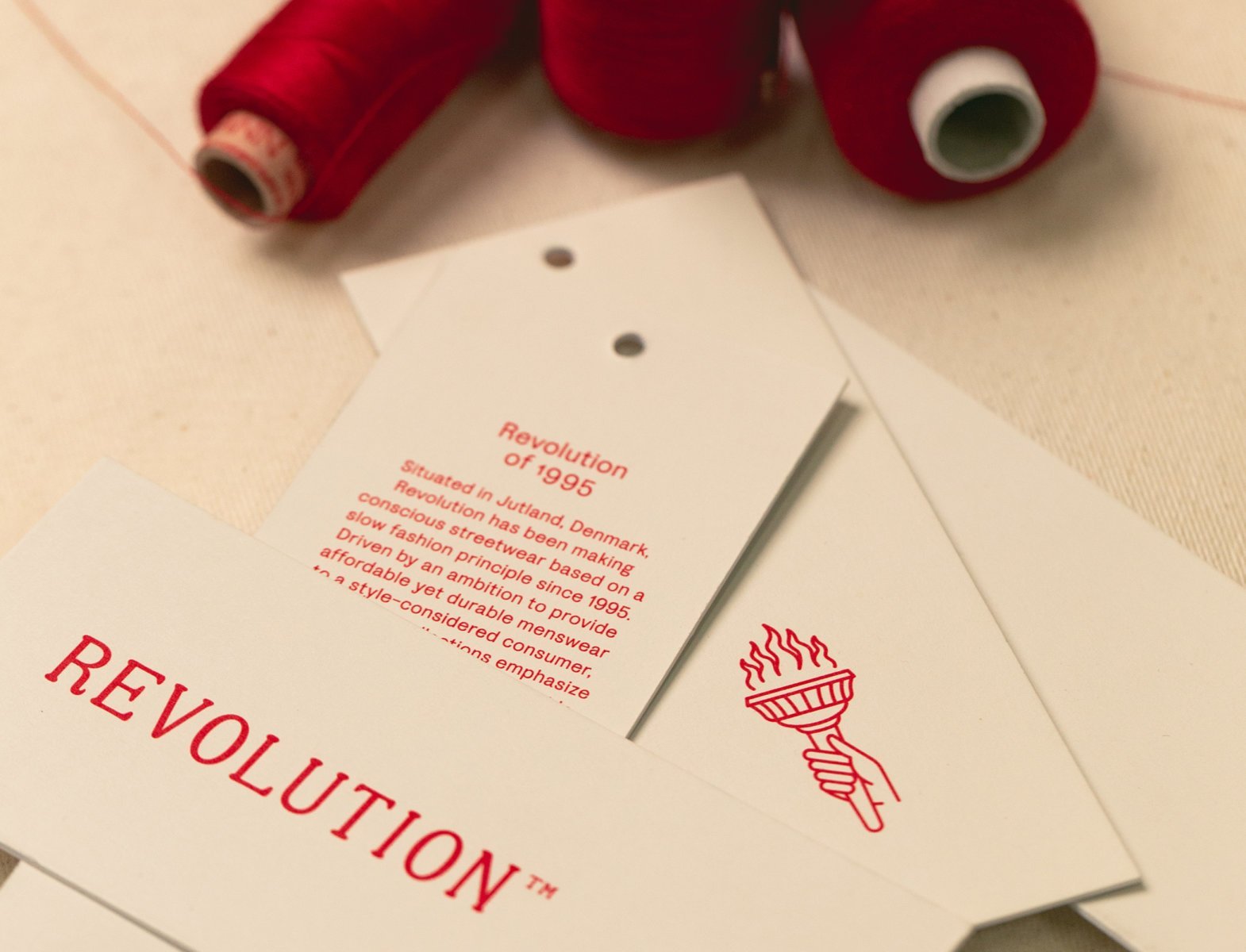 REVOLUTION - BACKYARD