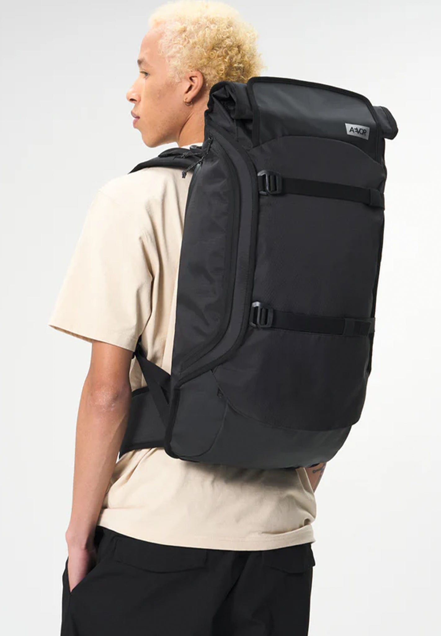 AEVOR - Travel Pack - Proof Black - BACKYARD