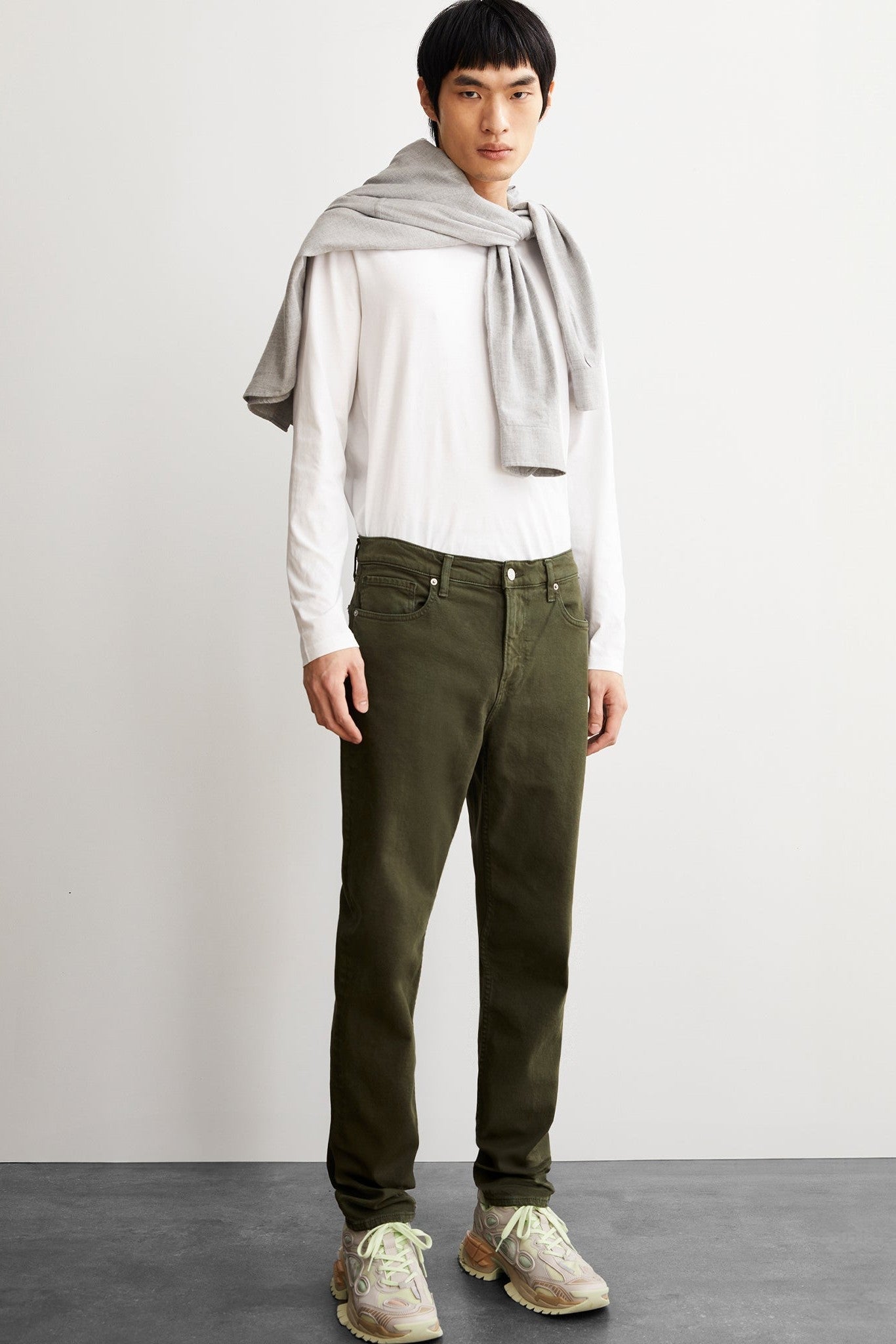 ARMEDANGELS - Aarjo Tarpa - Forest Pine - BACKYARD