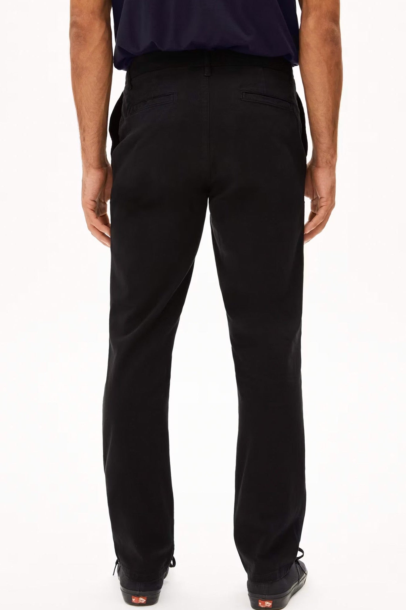 ARMEDANGELS - Aaster - Black - BACKYARD