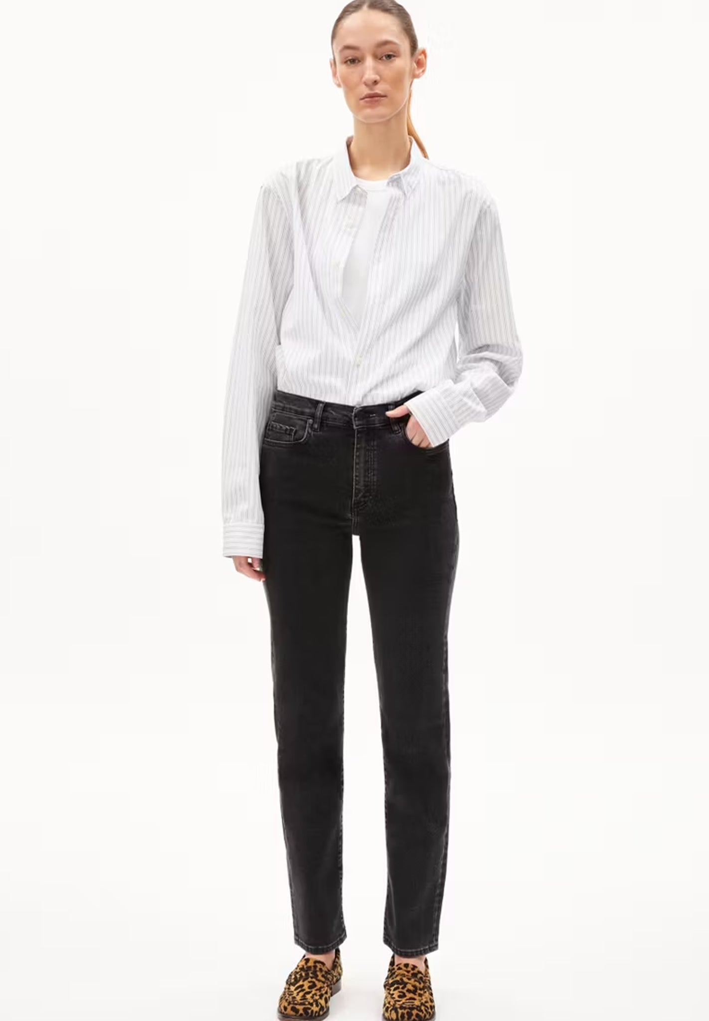 ARMEDANGELS - Carenaa - True Ebony Black - BACKYARD