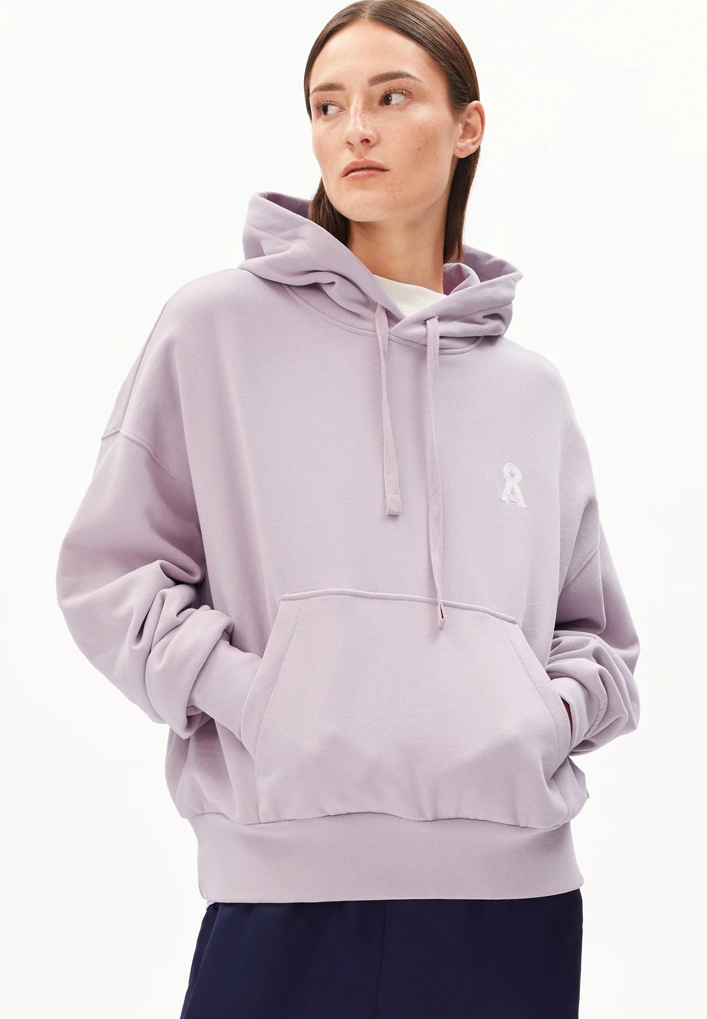 ARMEDANGELS - Iconic Å Francisaraa - Ice Grape - BACKYARD