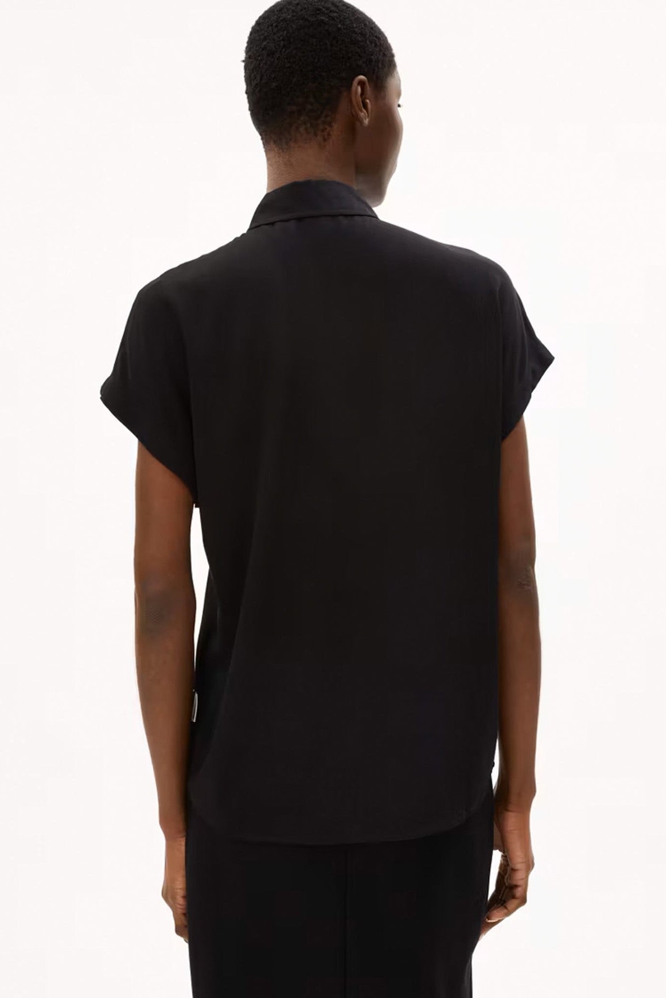 ARMEDANGELS - Larisaana - Black - BACKYARD