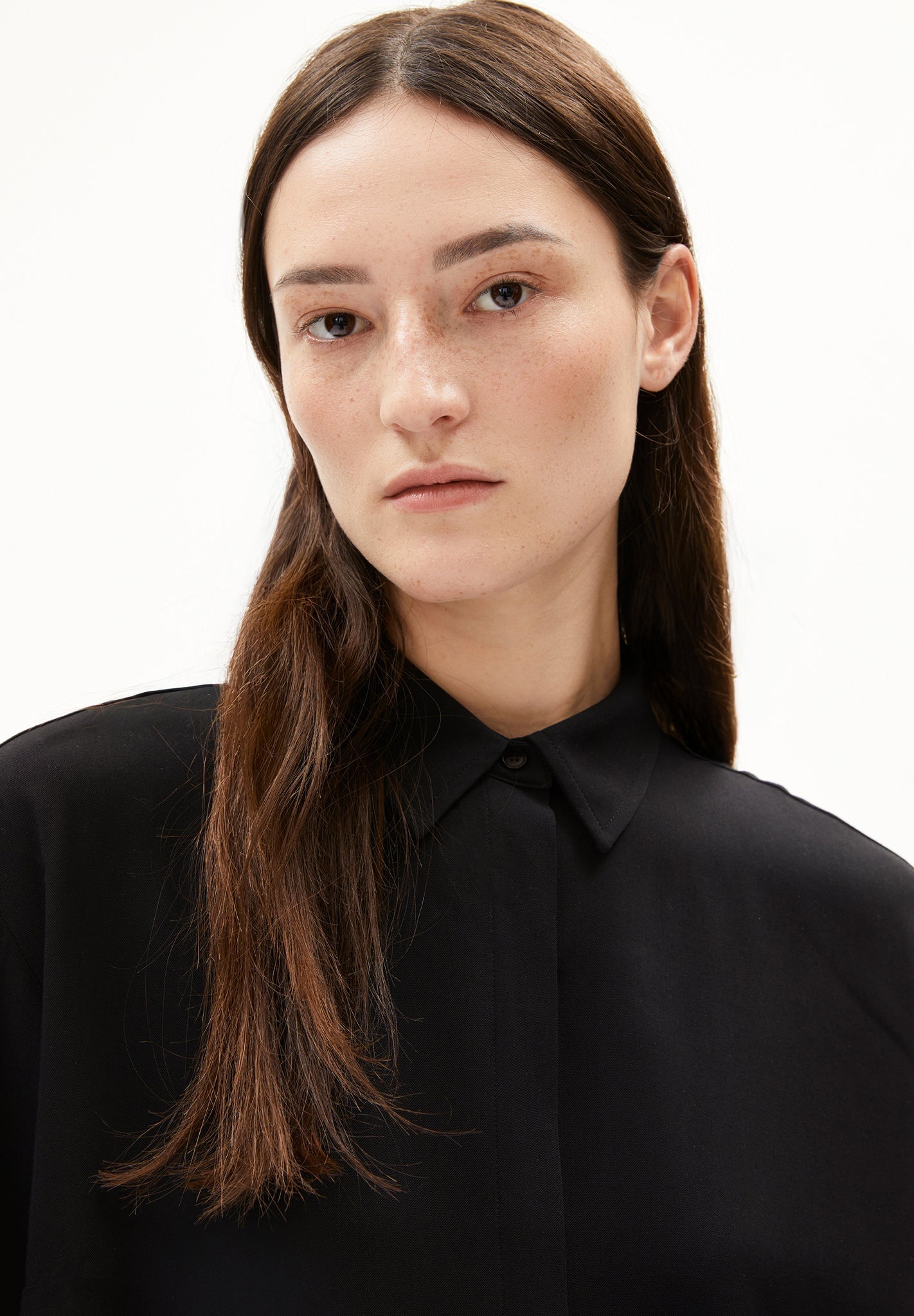 ARMEDANGELS - Larisaana Longsleeve - Black - BACKYARD