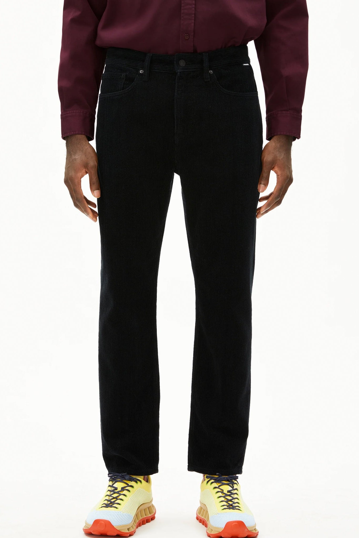 ARMEDANGELS - Maakx Corduroy - Black - BACKYARD