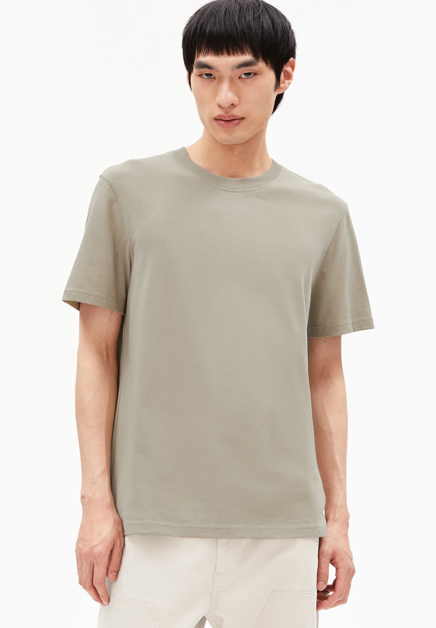 ARMEDANGELS - Maarkos - Light Sage - BACKYARD