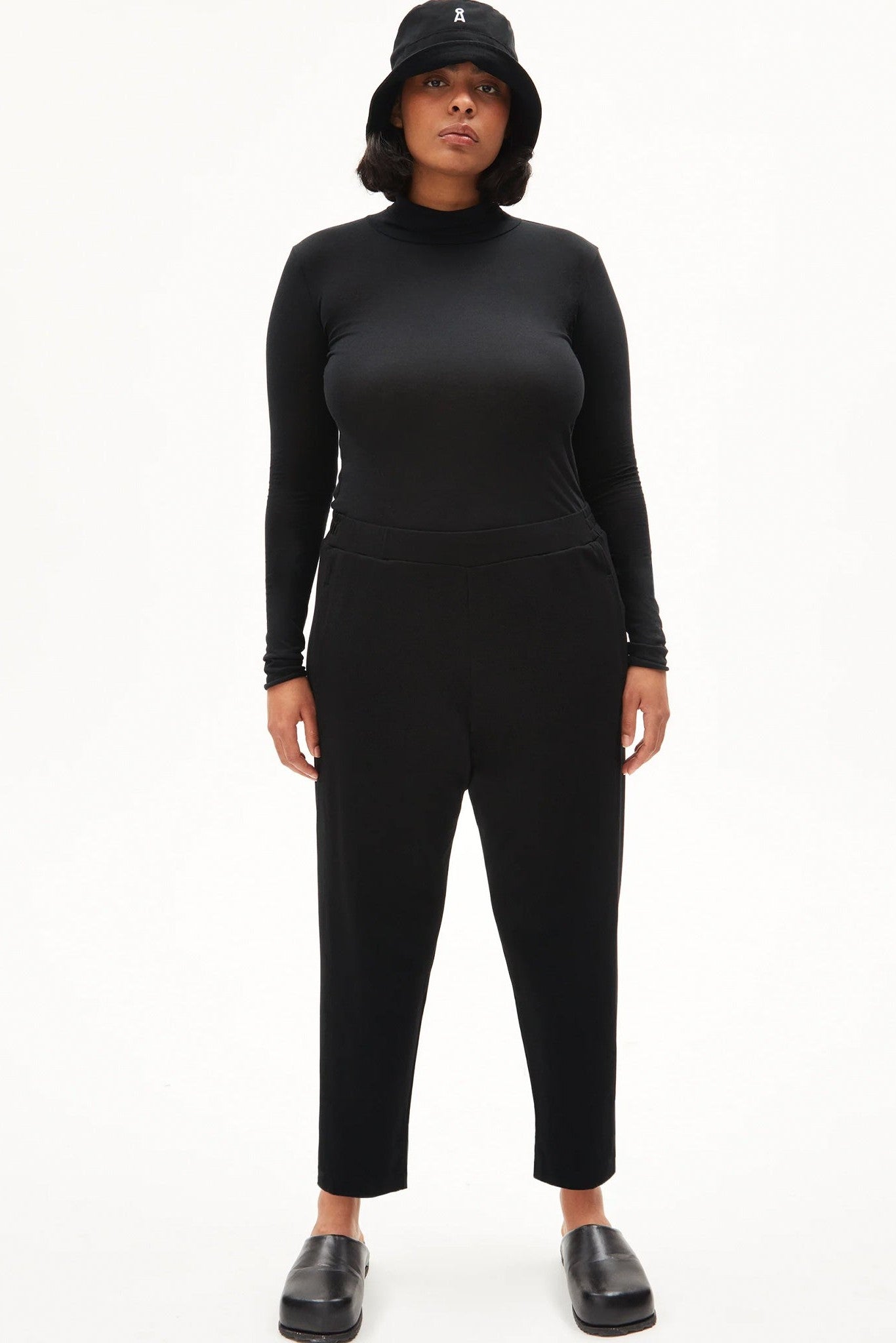 ARMEDANGELS - Magdaalena - Black - BACKYARD