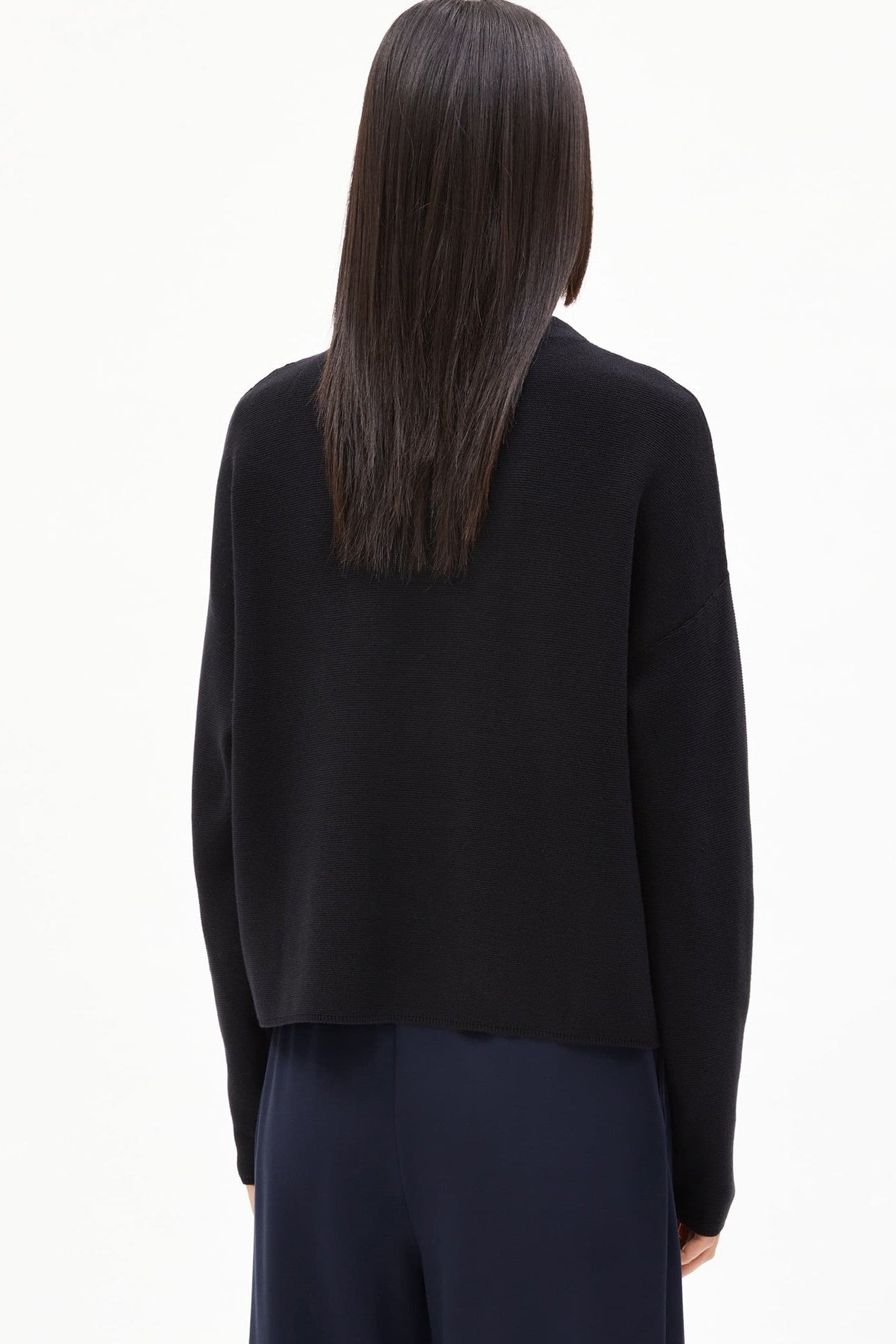 ARMEDANGELS - Merinaa Links Links - Black - BACKYARD