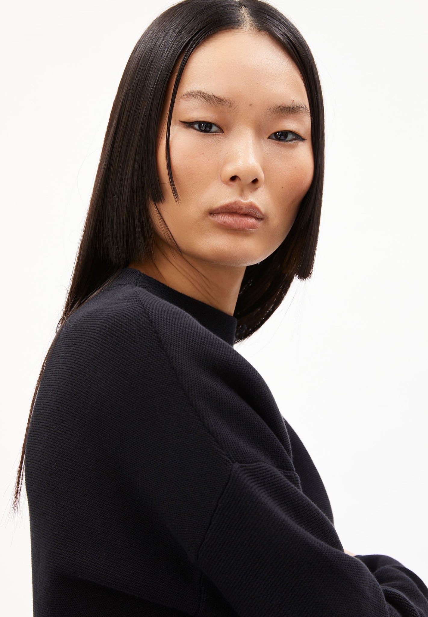 ARMEDANGELS - Merinaa Links Links - Black - BACKYARD