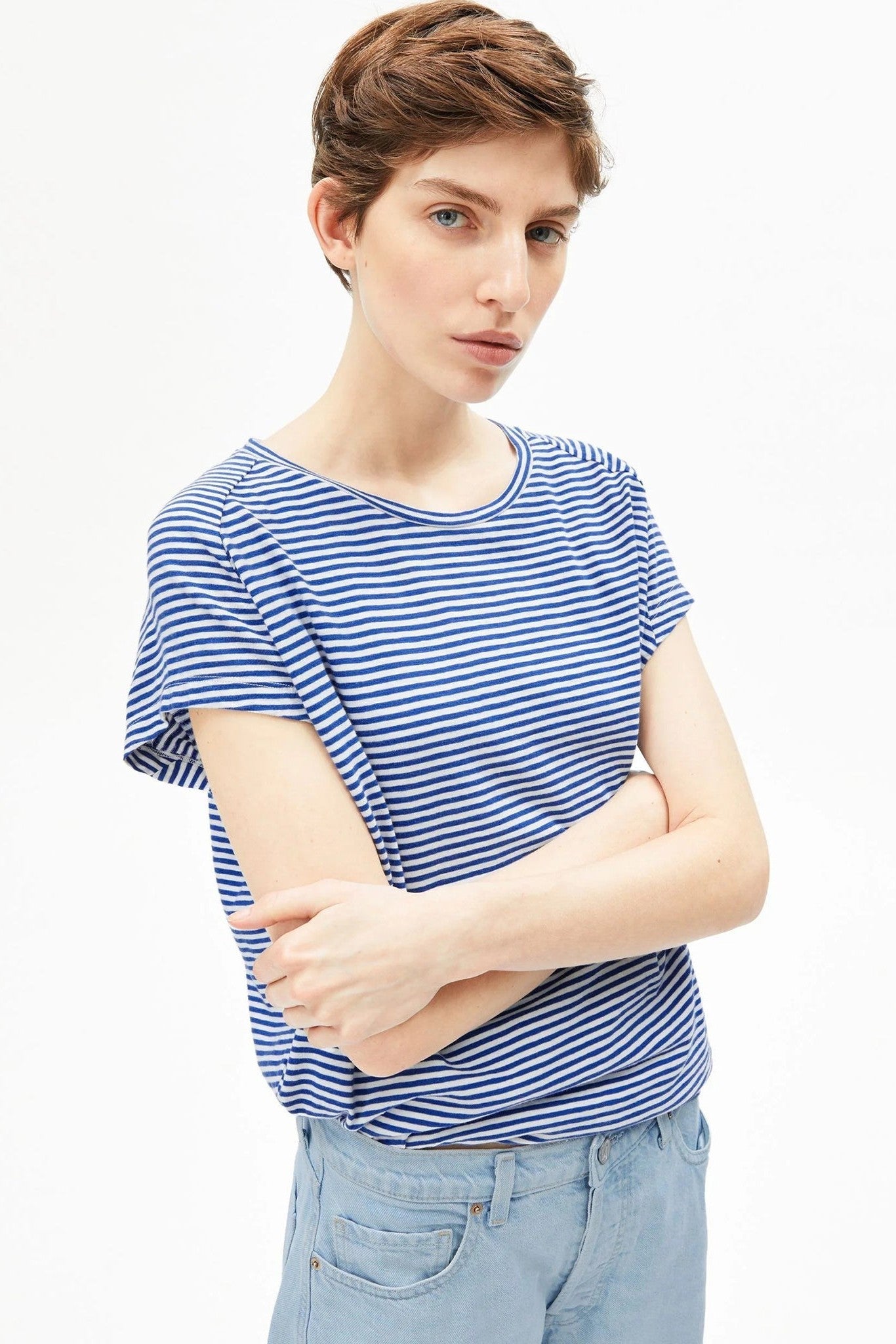ARMEDANGELS - Slub Jersey Stripe - Oatmilk Dynamo Blue - BACKYARD