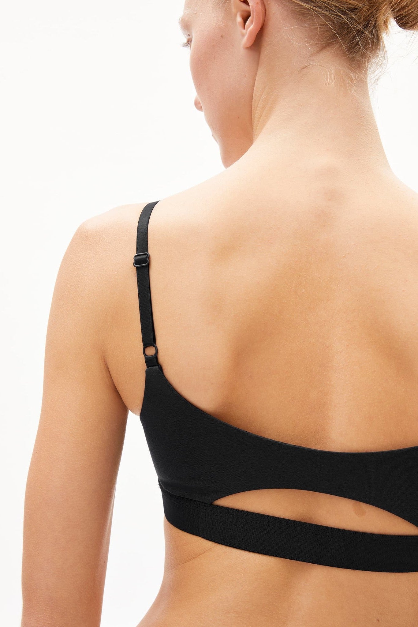 ARMEDANGELS - Tovaa - Black - BACKYARD