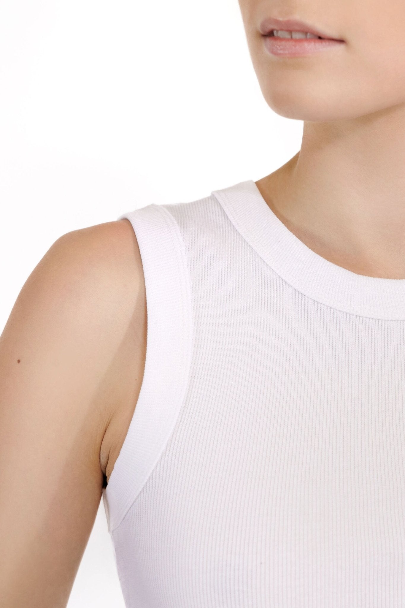 BREAD & BOXERS - Tank Crew - Neck Ribbed - White - BACKYARD