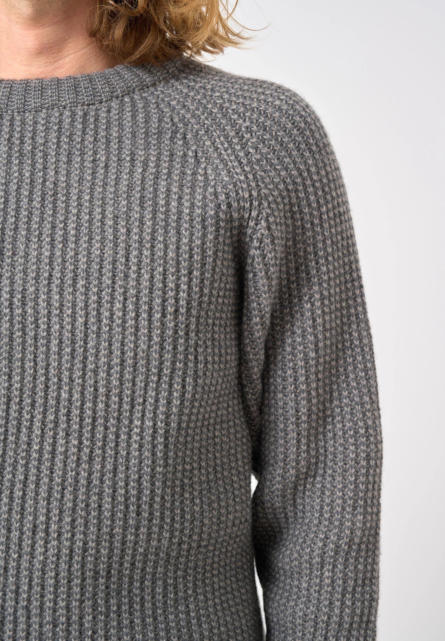 CLEPTOMANICX - Big Ben Crewneck - Lava Smoke - BACKYARD