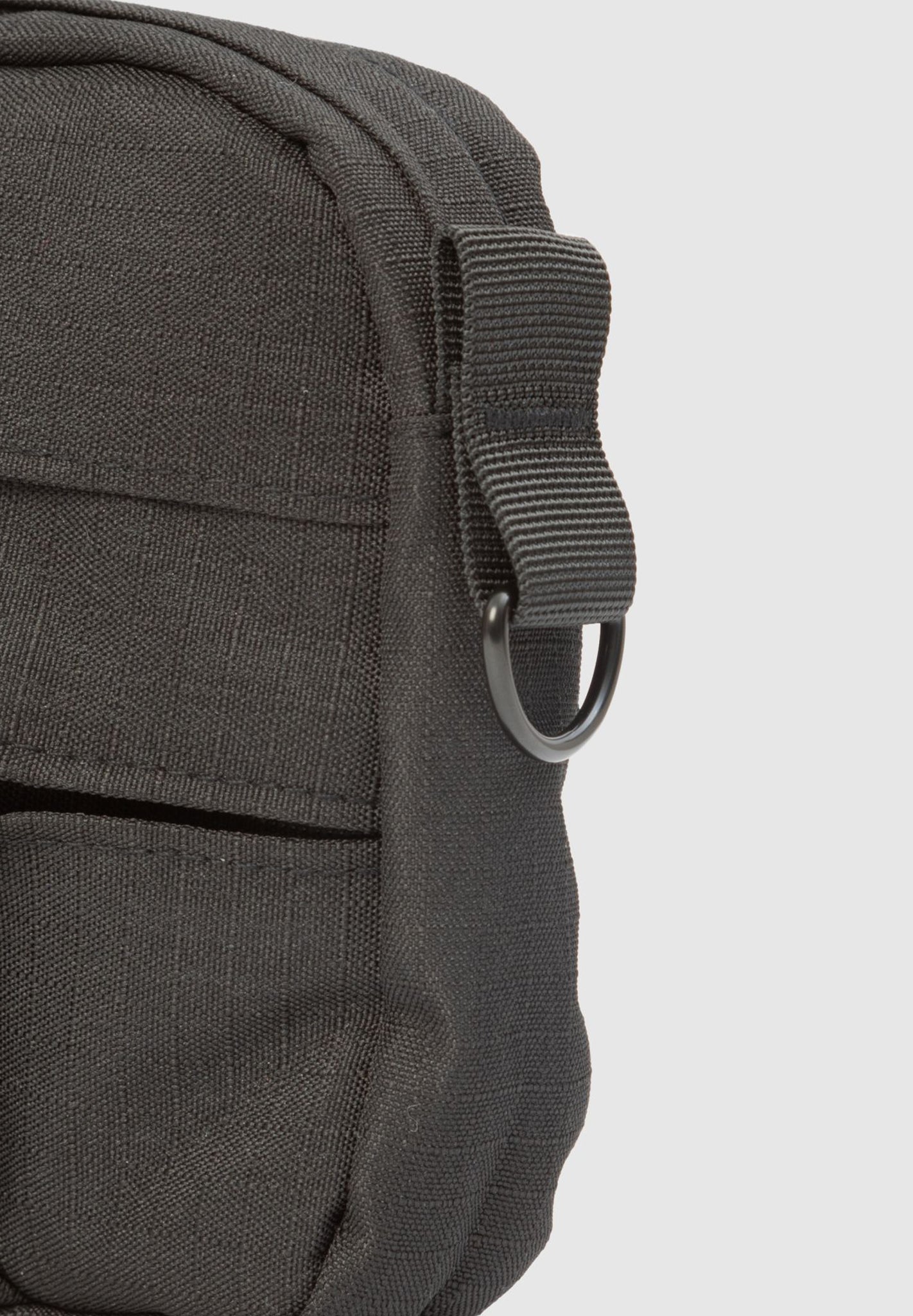 CLEPTOMANICX - Tap M2 Hipbag - Black - BACKYARD