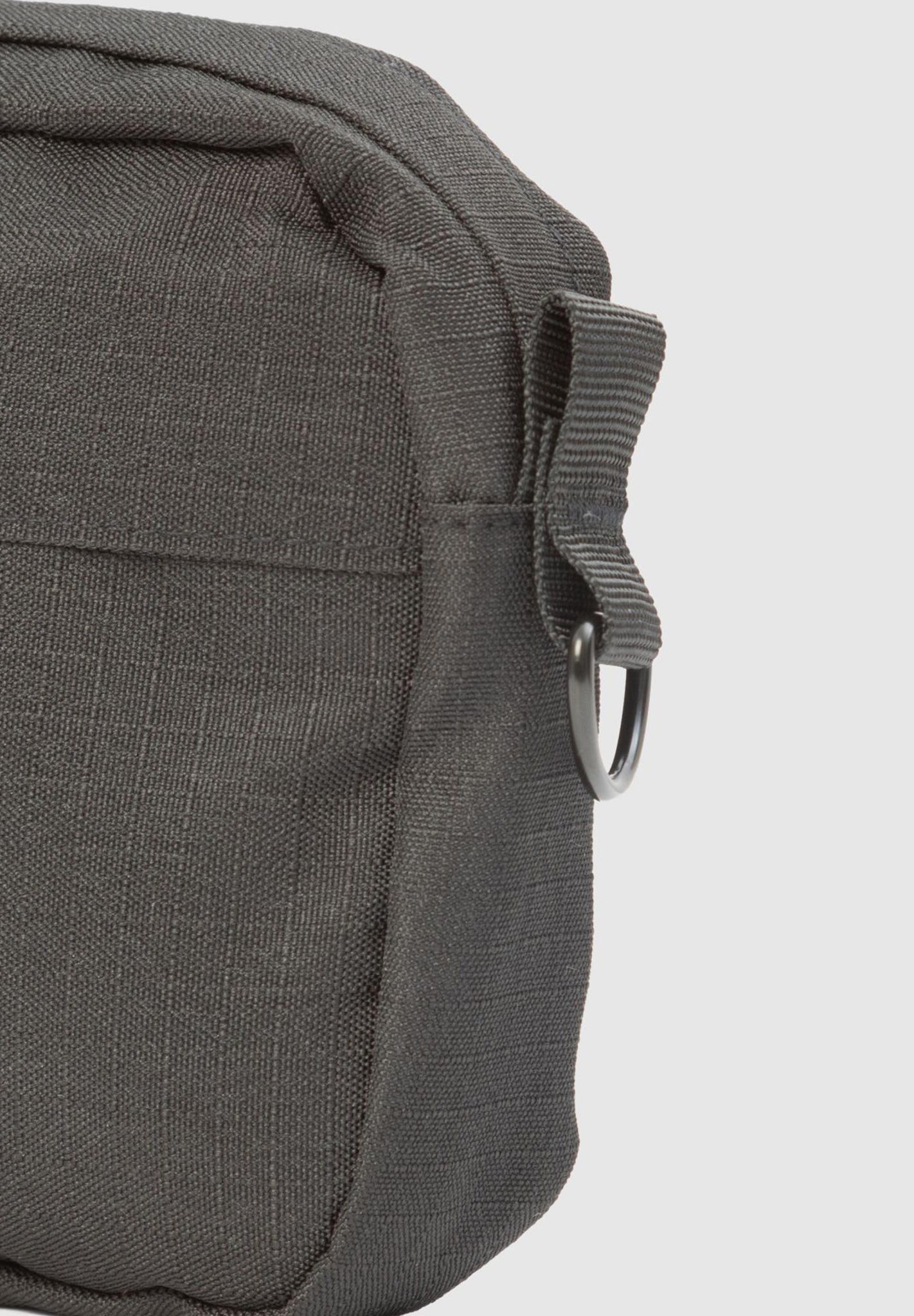 CLEPTOMANICX - Tap S2 Hipbag - Black - BACKYARD