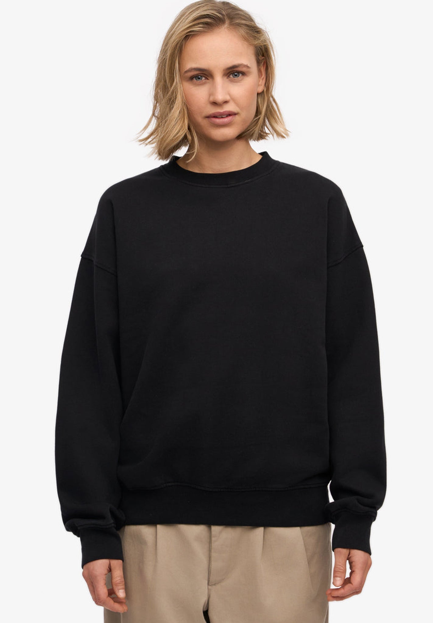 COLORFUL STANDARD - Organic Oversized Crew - Deep Black - BACKYARD