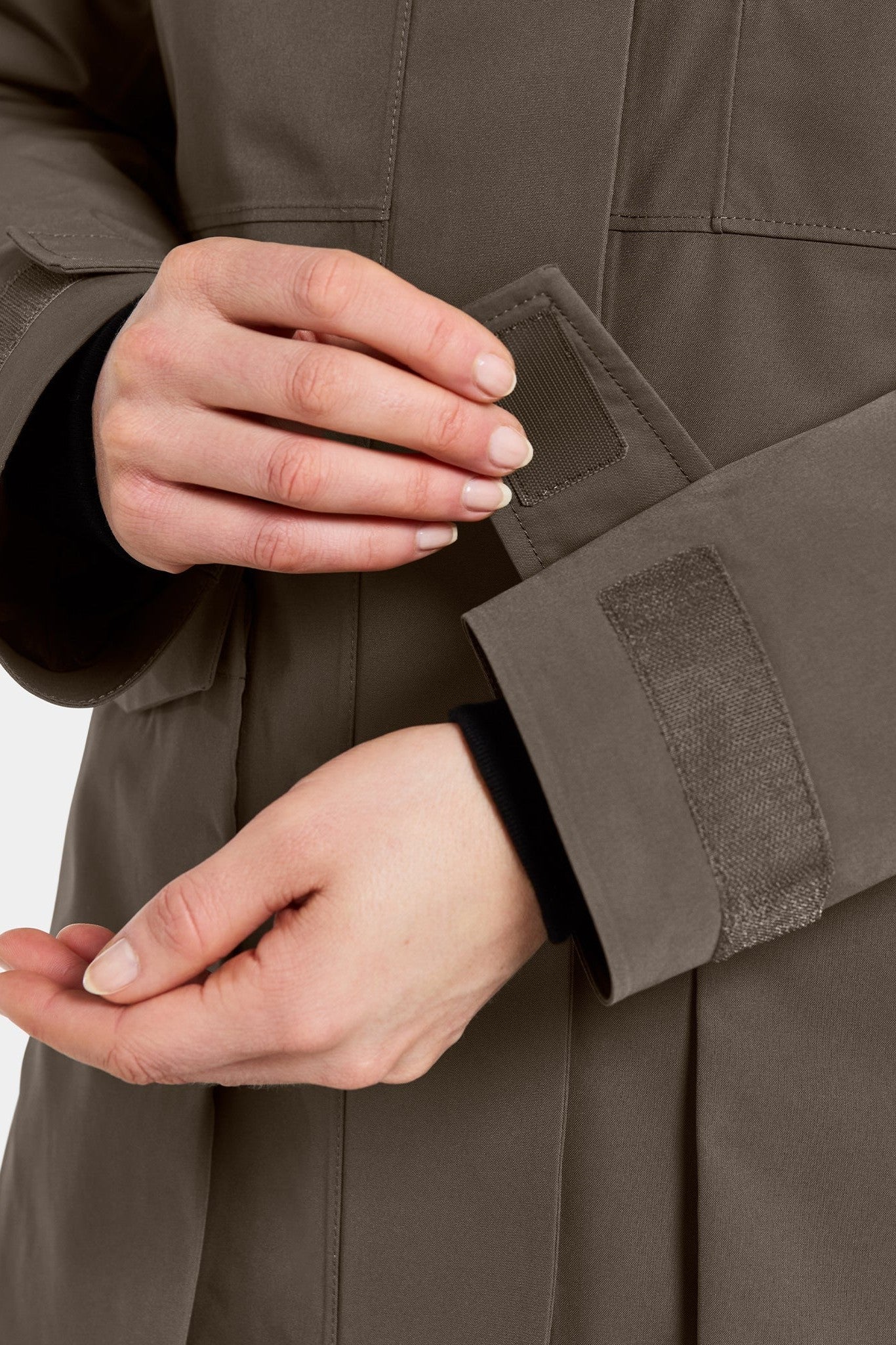 DIDRIKSONS - Harriet Women's Parka - Mocha Brown - BACKYARD