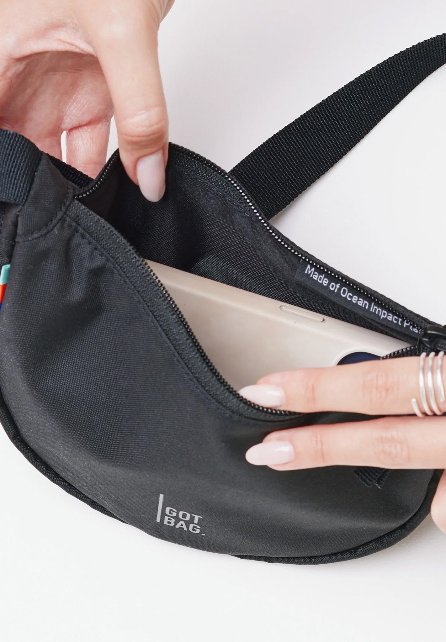 GOT BAG - Moon Bag Mini - Black - BACKYARD