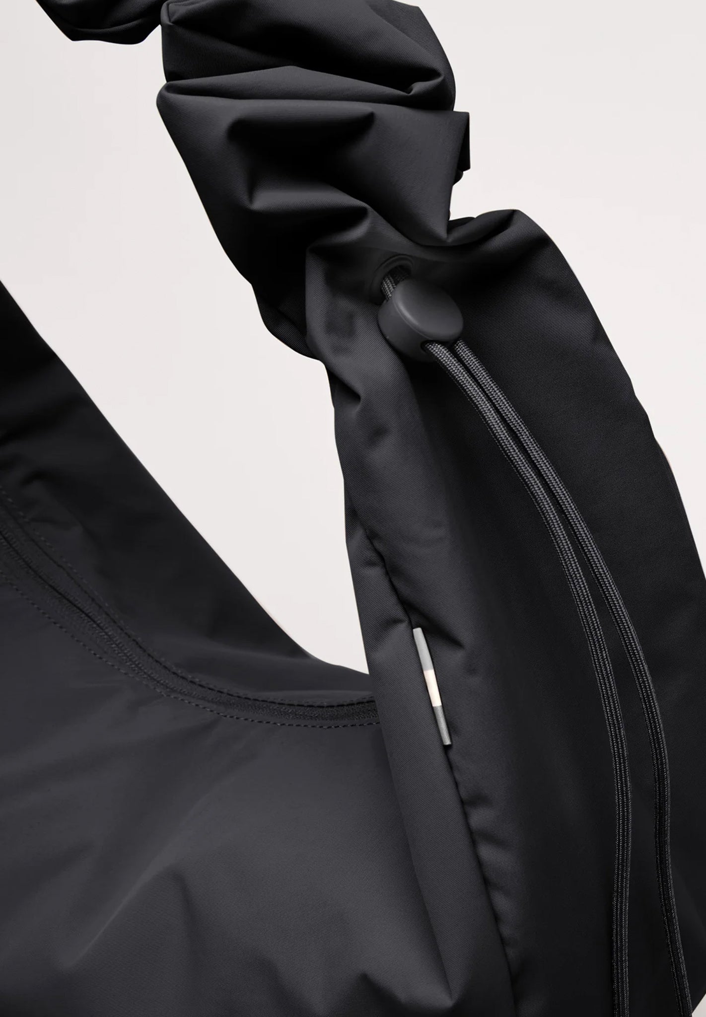 GOT BAG - Moon Bag Ruffle - Black - BACKYARD