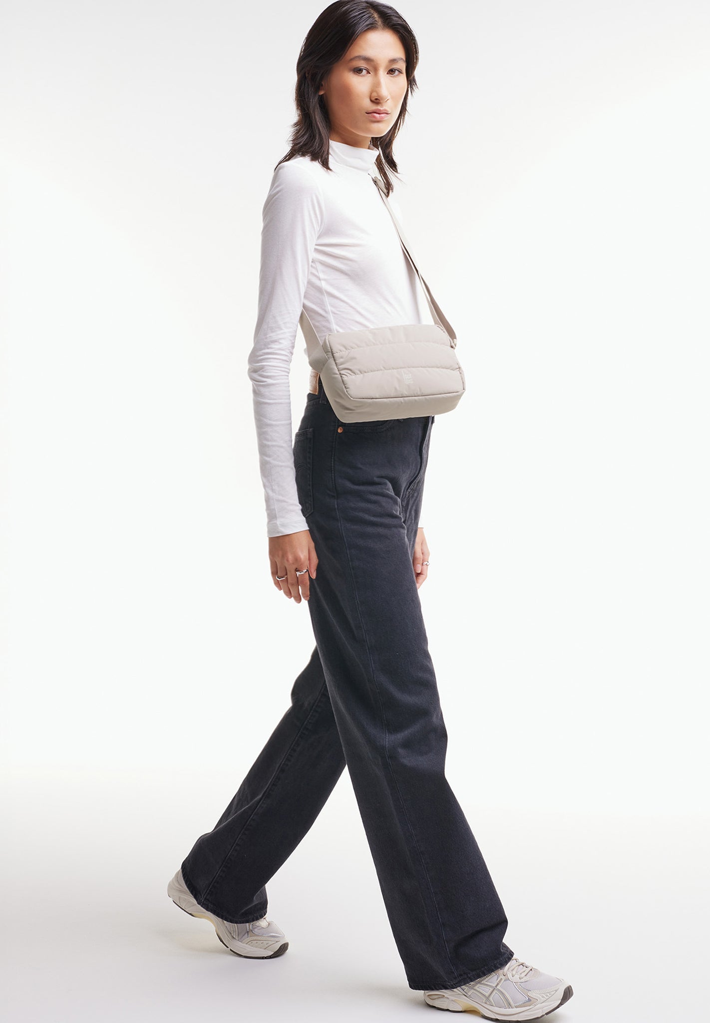 GOT BAG - Puffer Crossbody Bag - Scallop Monochrome - BACKYARD