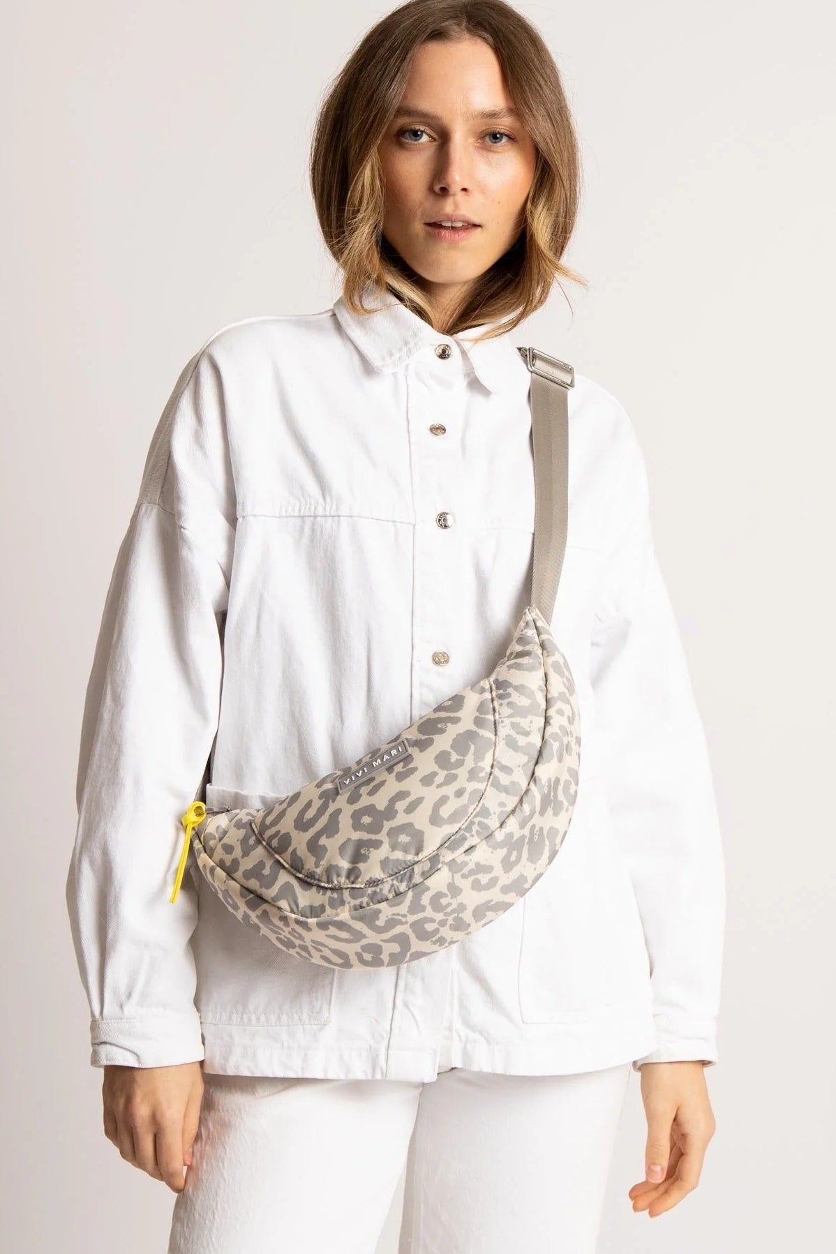 Padded Hip Bag Medium