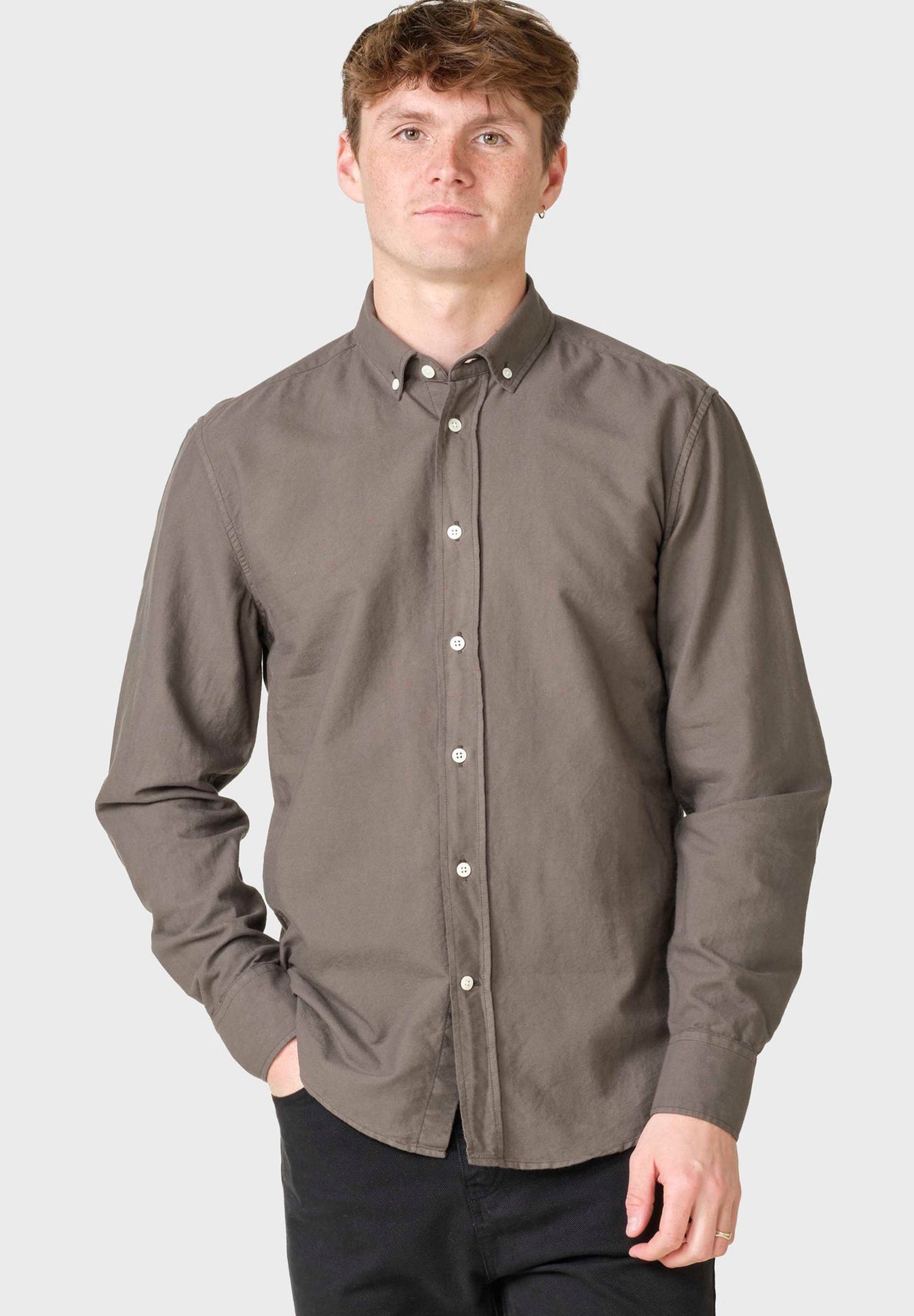 KLITMOLLER COLLECTIVE - Basic Shirt - Taupe - BACKYARD