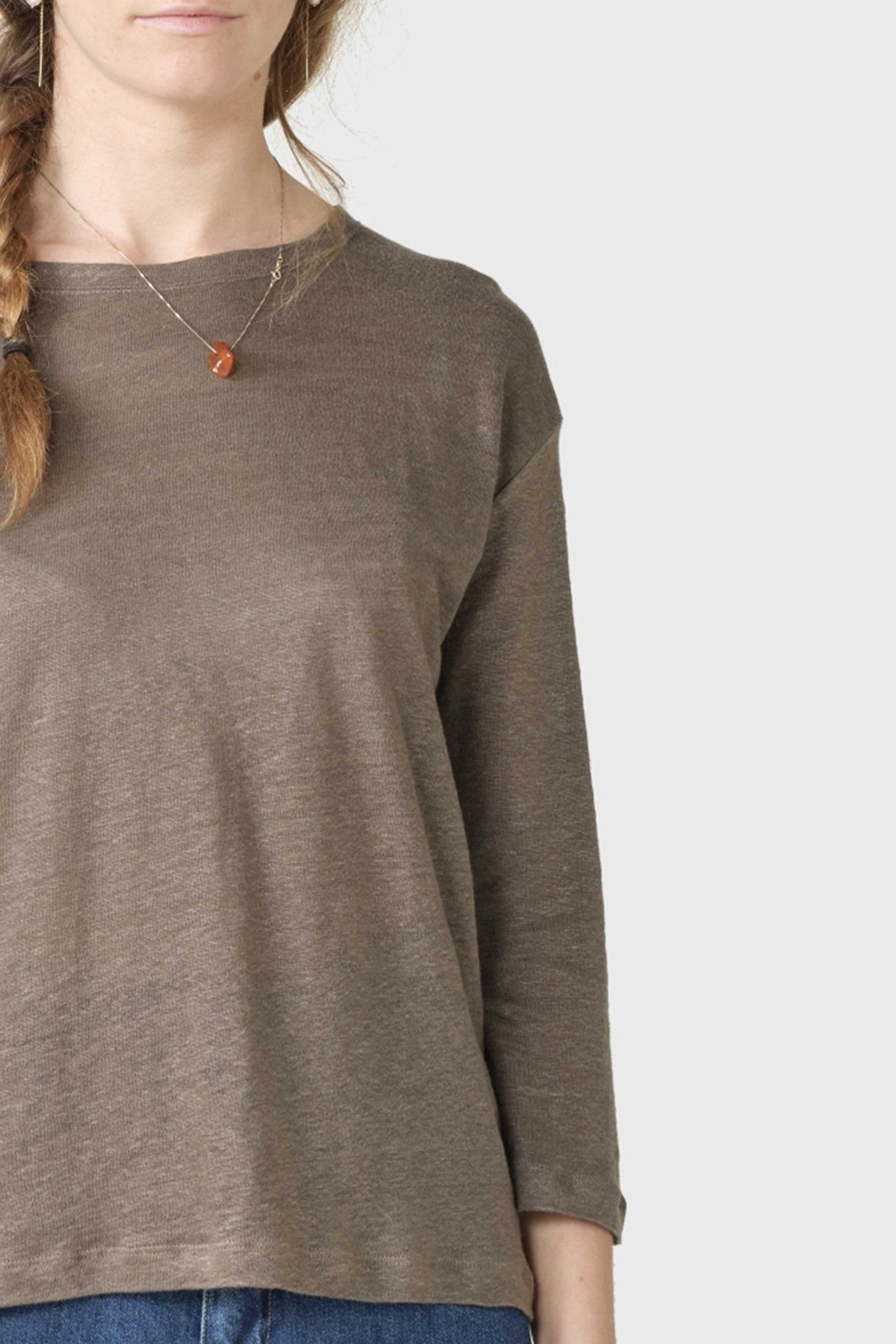 KLITMOLLER COLLECTIVE - Gudrun LS Tee - Taupe - BACKYARD