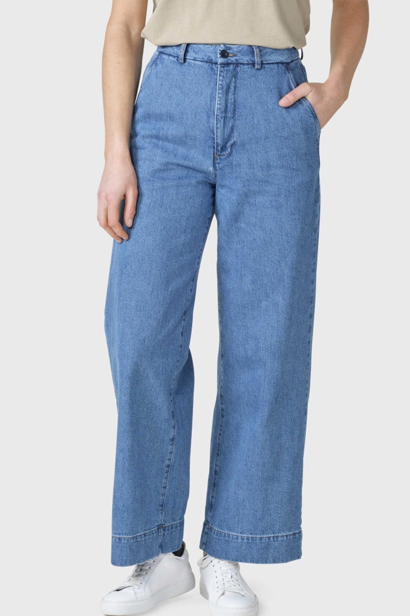 KLITMOLLER COLLECTIVE - Lydia Denim Pants - Light Blue Stonewash - BACKYARD