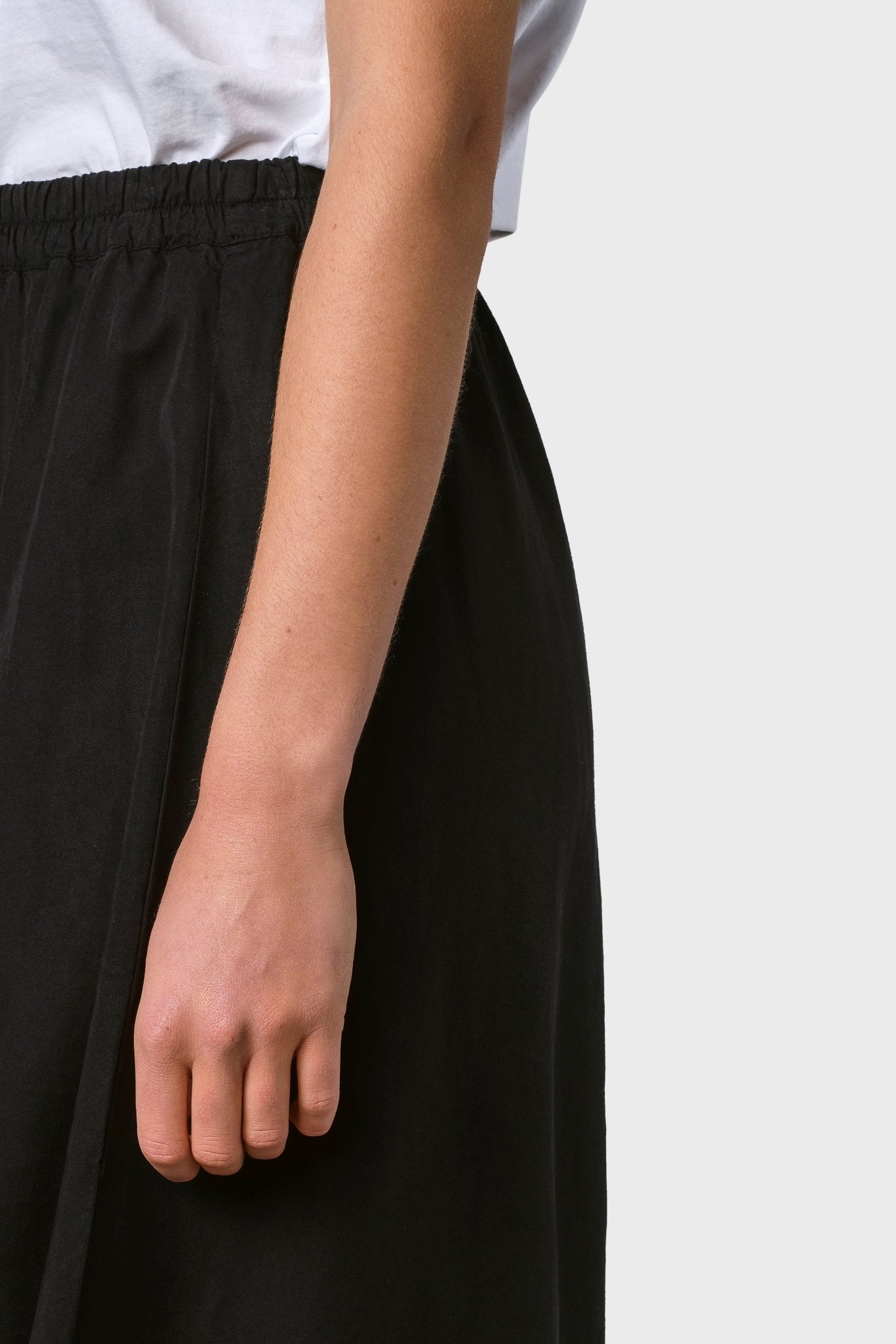 KLITMOLLER COLLECTIVE - Ramona Skirt - Black - BACKYARD