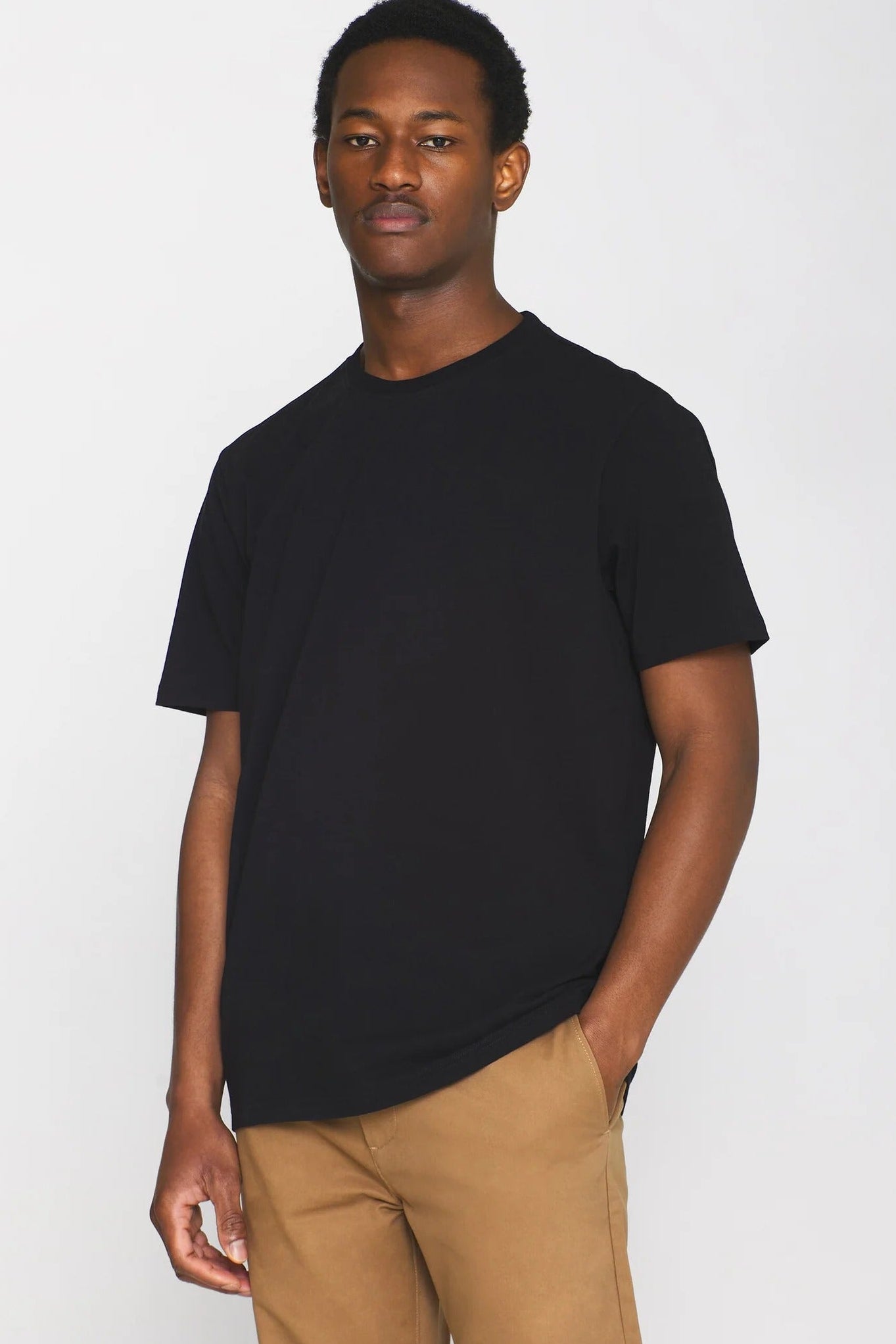 Basic T-Shirt