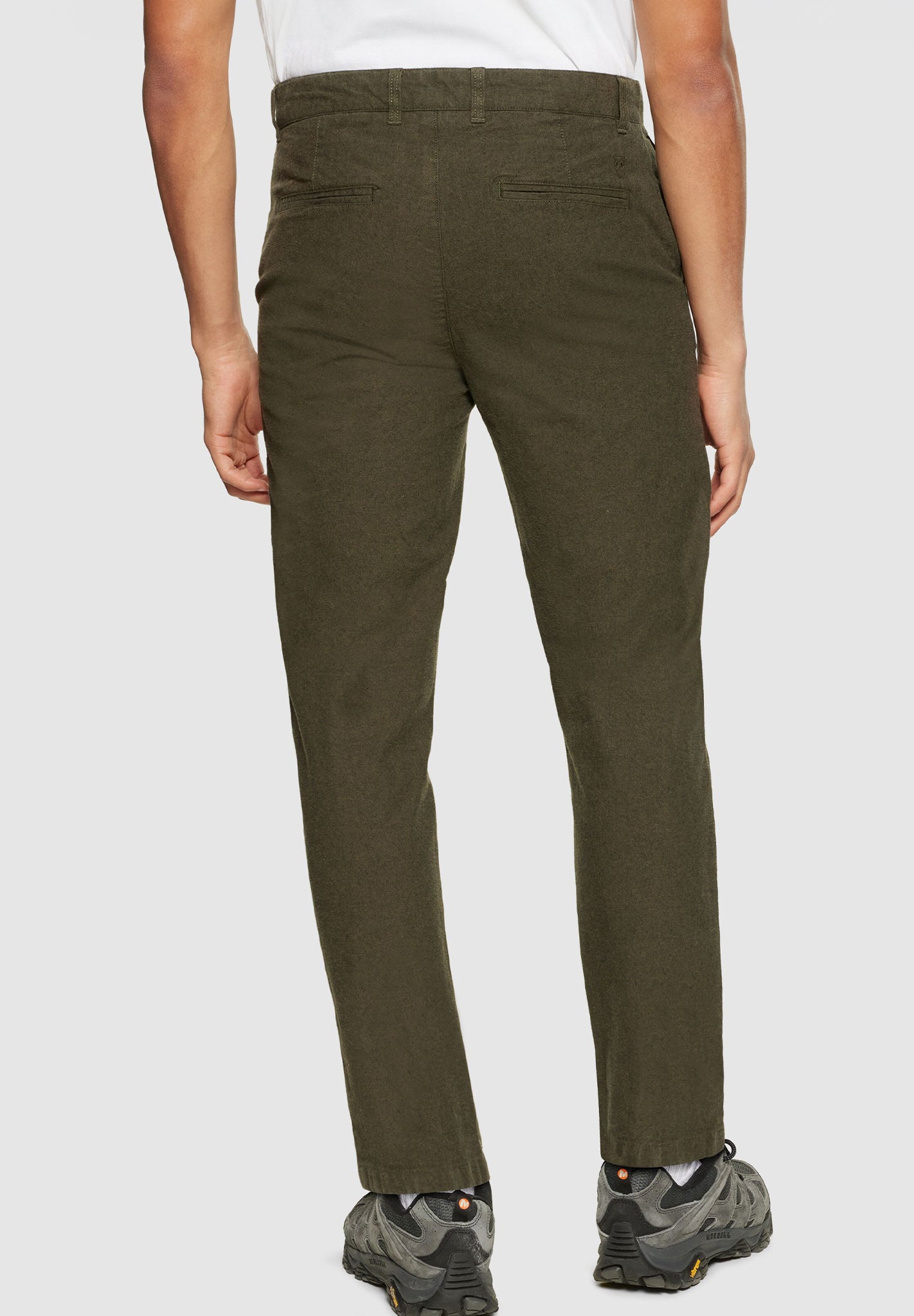 KNOWLEDGE COTTON - Chuck Regular Flannel Chino Pants - Dark Olive - BACKYARD