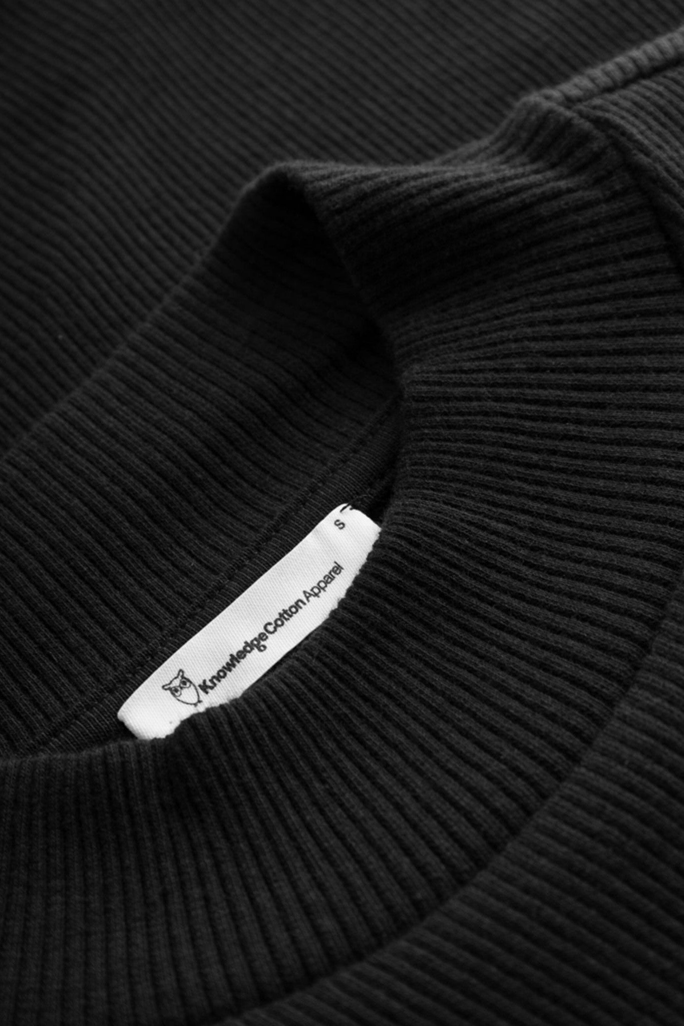 KNOWLEDGE COTTON - High Neck Rib Top - Black Jet - BACKYARD