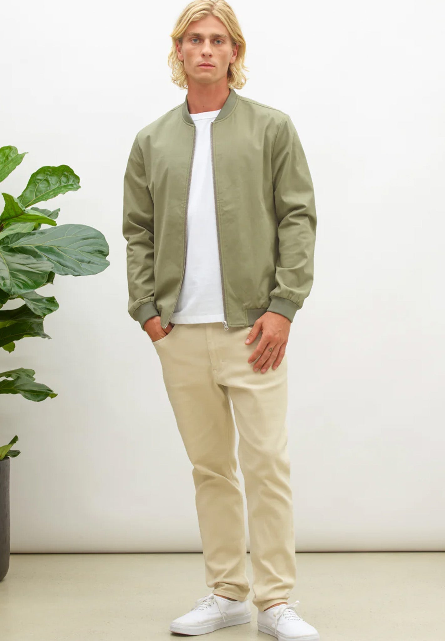 NOWADAYS - Bomber Jacket - Balsam Green - BACKYARD