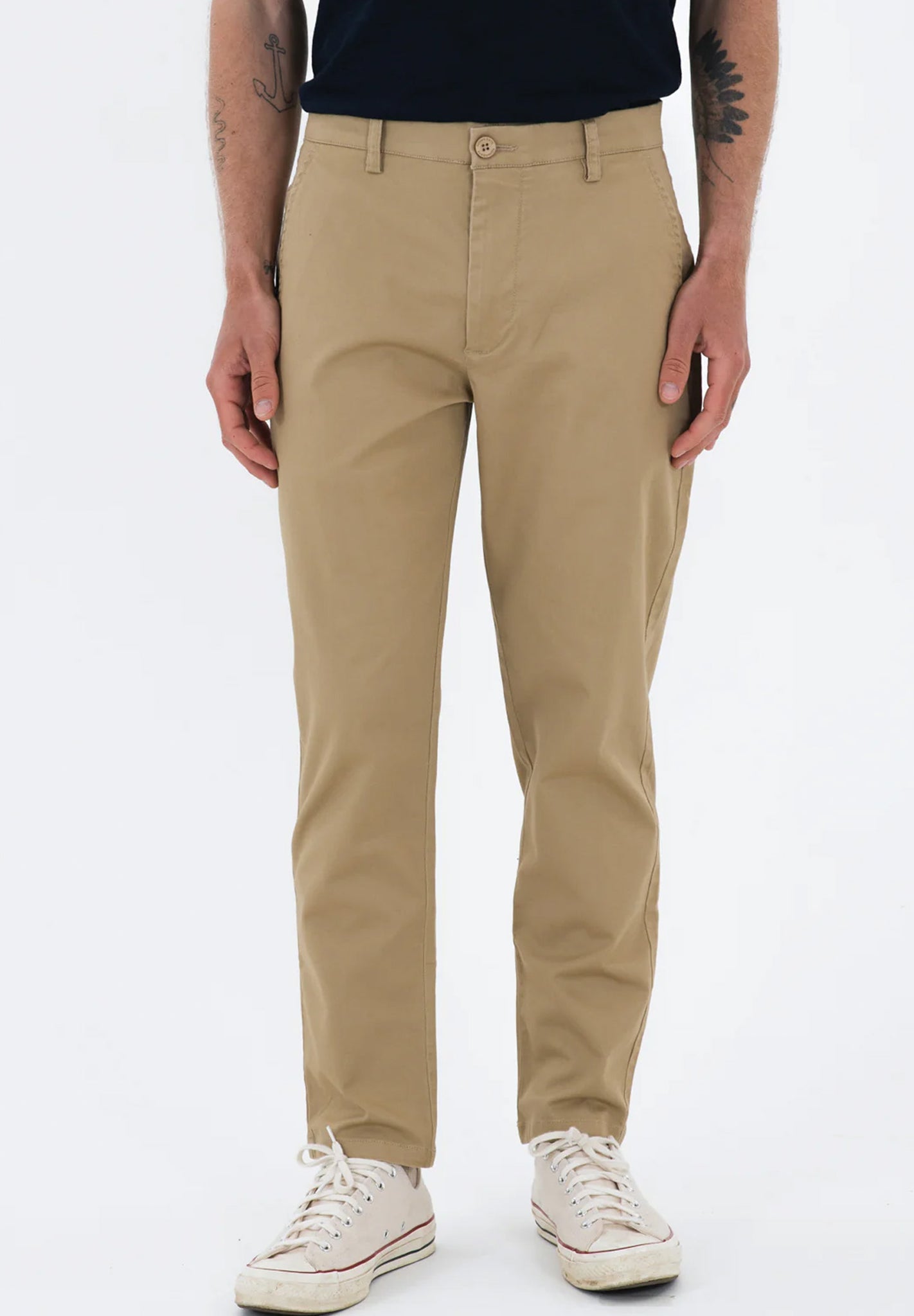 NOWADAYS - Chino Pants - Classic Beige - BACKYARD
