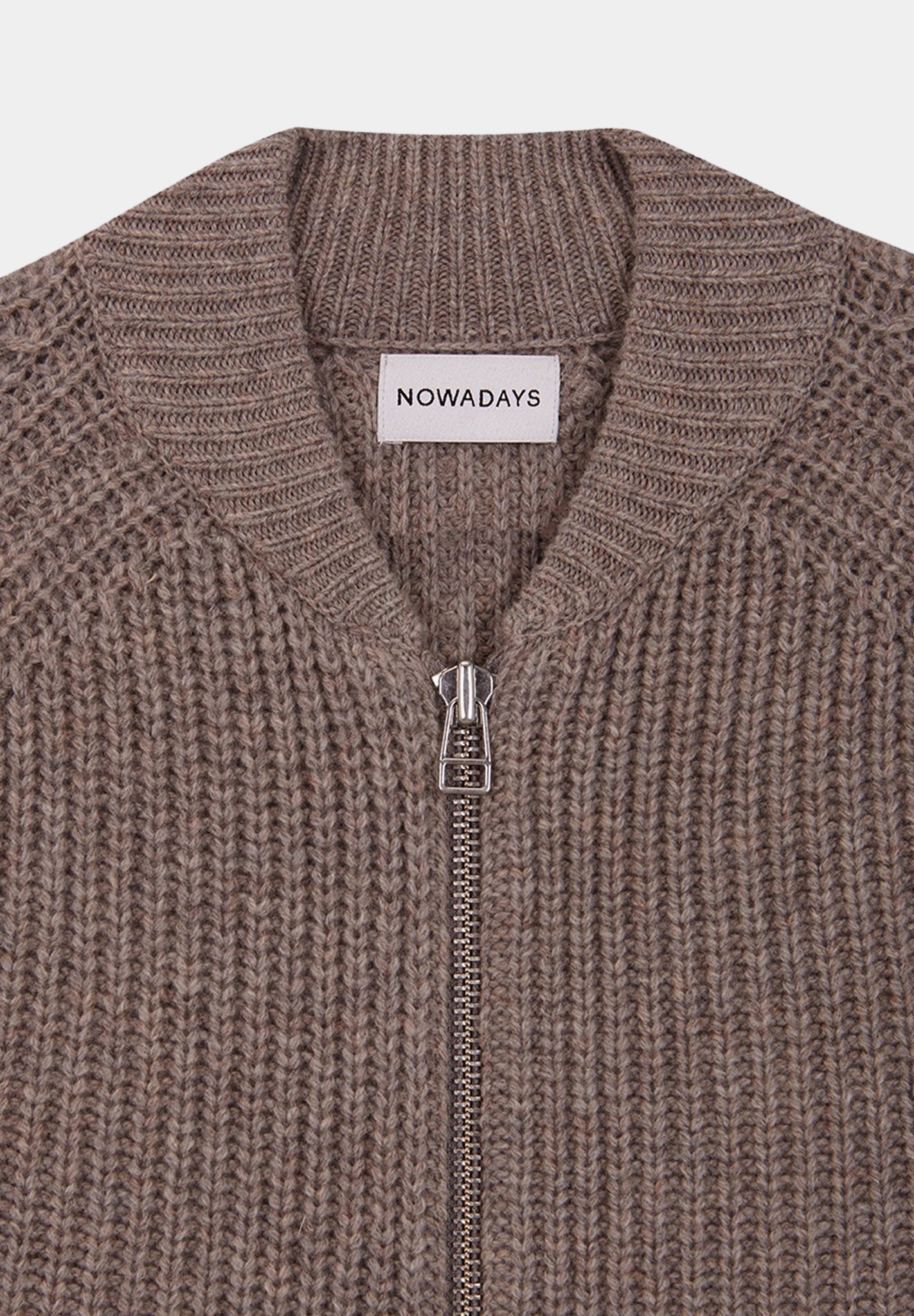 NOWADAYS - Sprinkle Zip Bomber - Almond Milk - BACKYARD