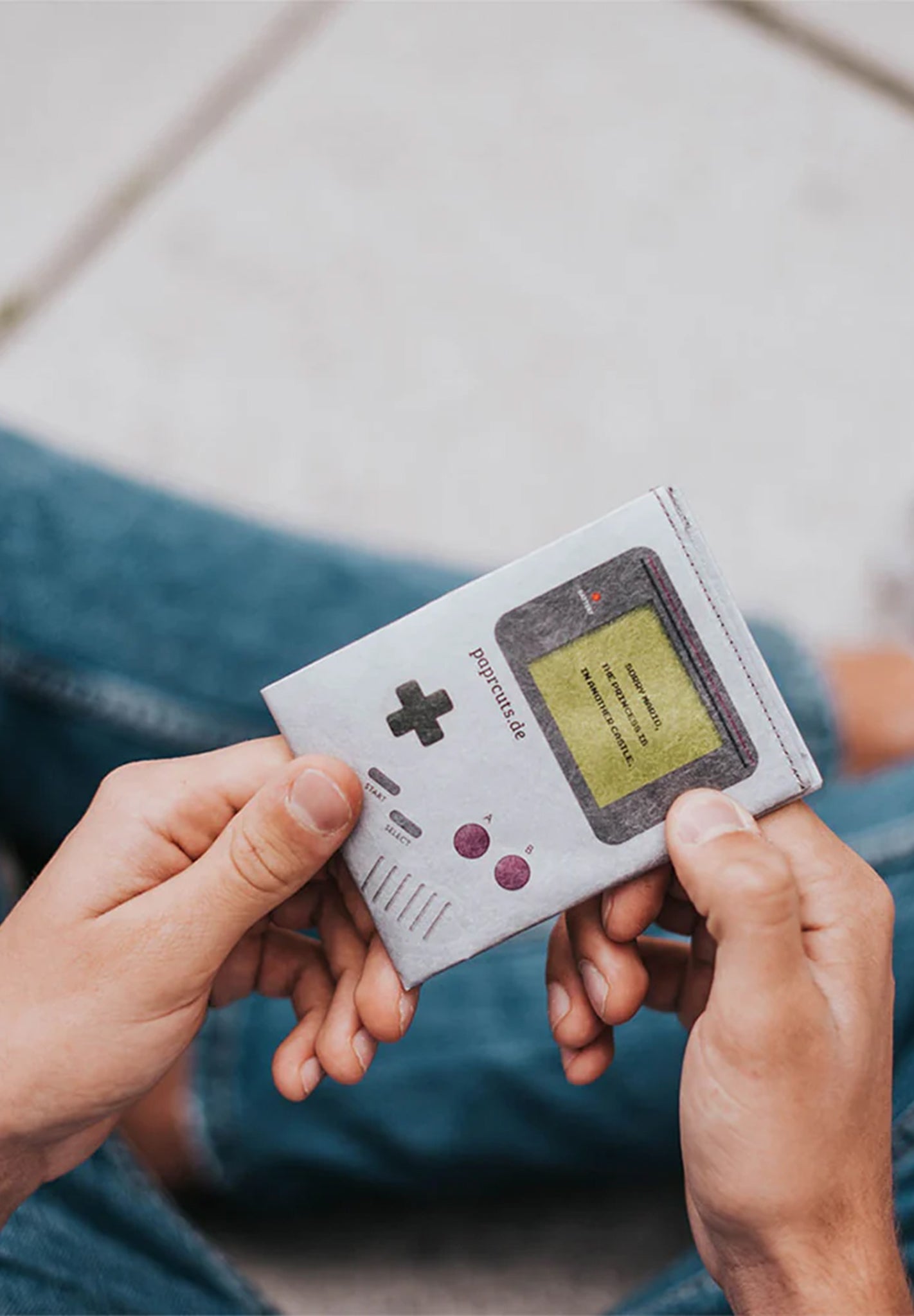 PAPRCUTS - RFID Portemonnaie - Game Boy - BACKYARD