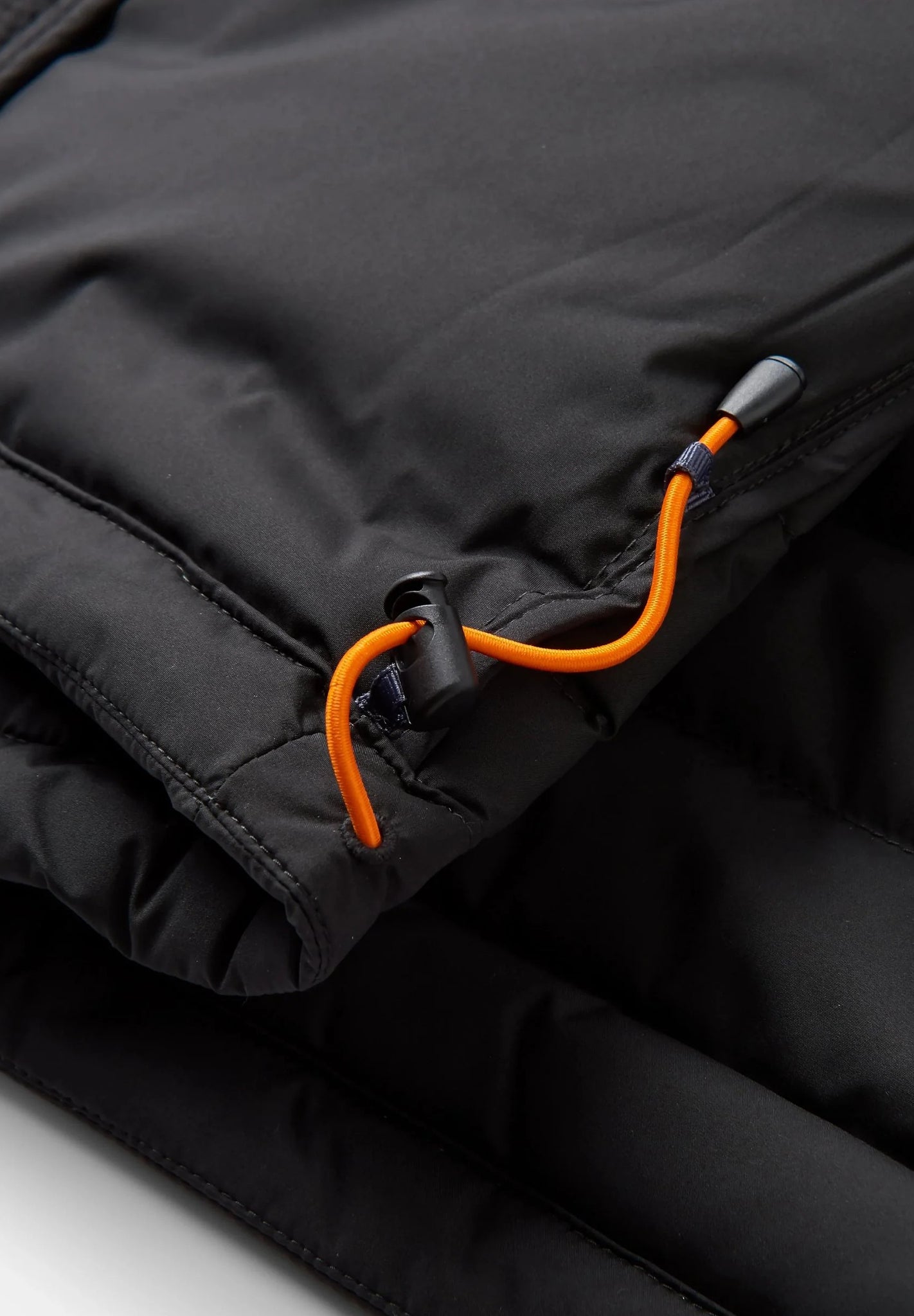 PASSENGER - Ashland Down Recycled Vest - Black - BACKYARD