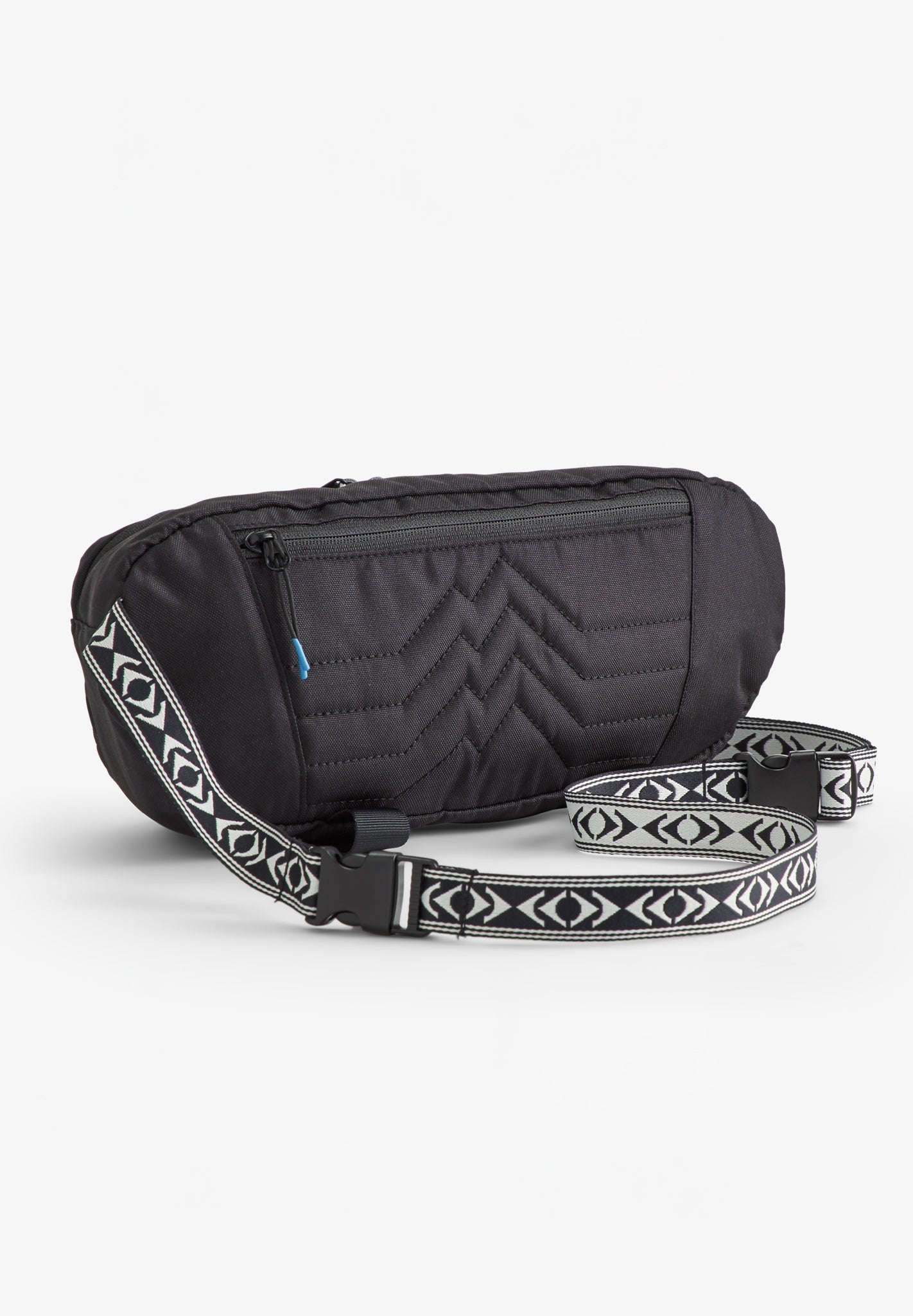 PASSENGER - Boondocker Recycled Hip Pack - Black - BACKYARD