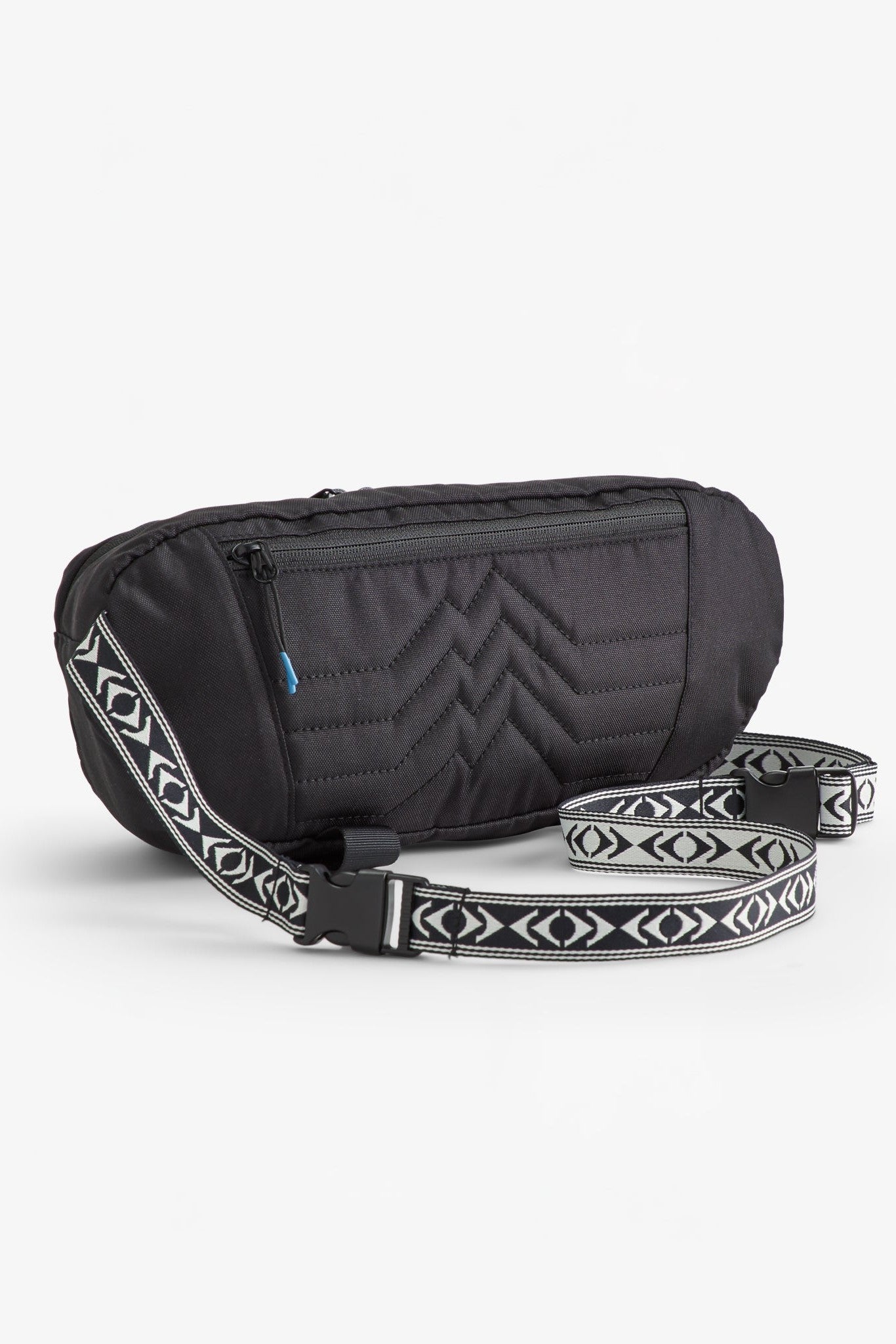 PASSENGER - Boondocker Recycled Hip Pack - Black - BACKYARD