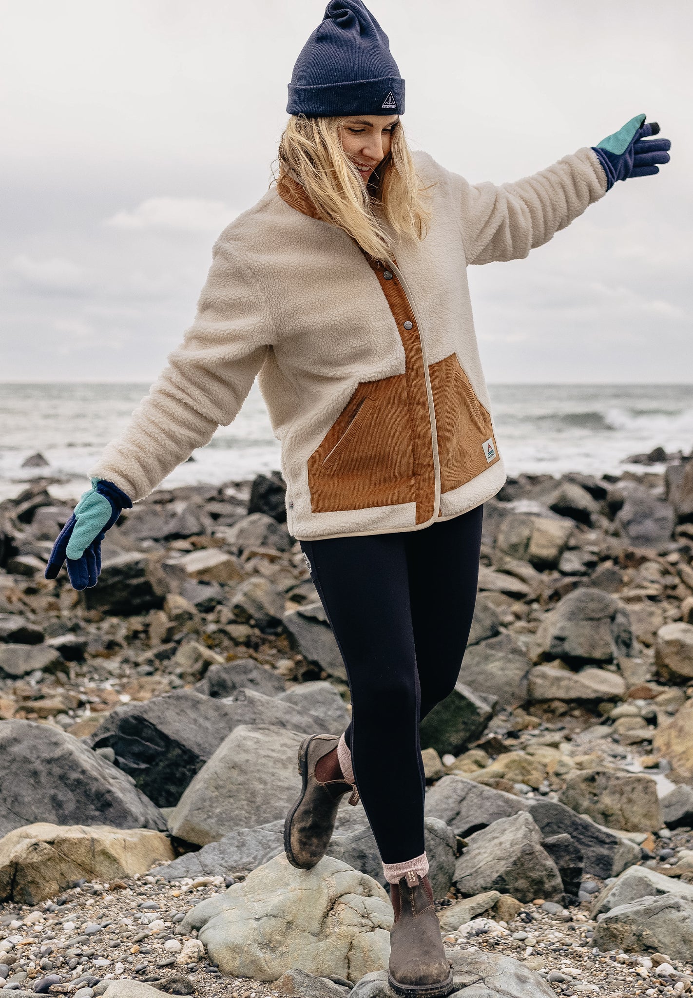 PASSENGER - Clover 2.0 Recycled Sherpa Fleece - Vintage White - BACKYARD