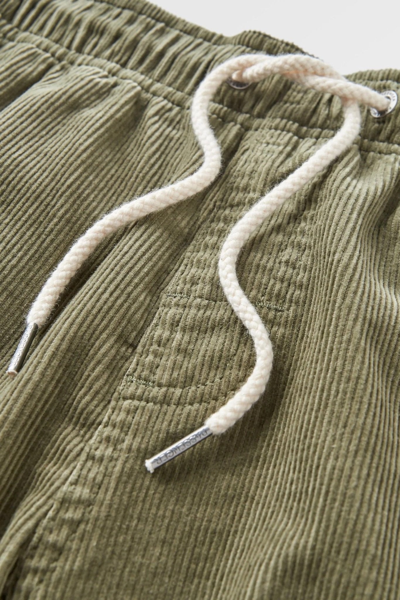 PASSENGER - Drifter Cord Short 2.0 - Dusty Olive - BACKYARD