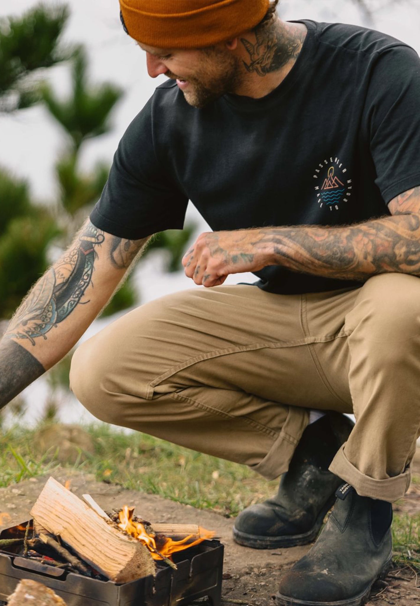 PASSENGER - Escapism Recycled Cotton T-Shirt - Black - BACKYARD