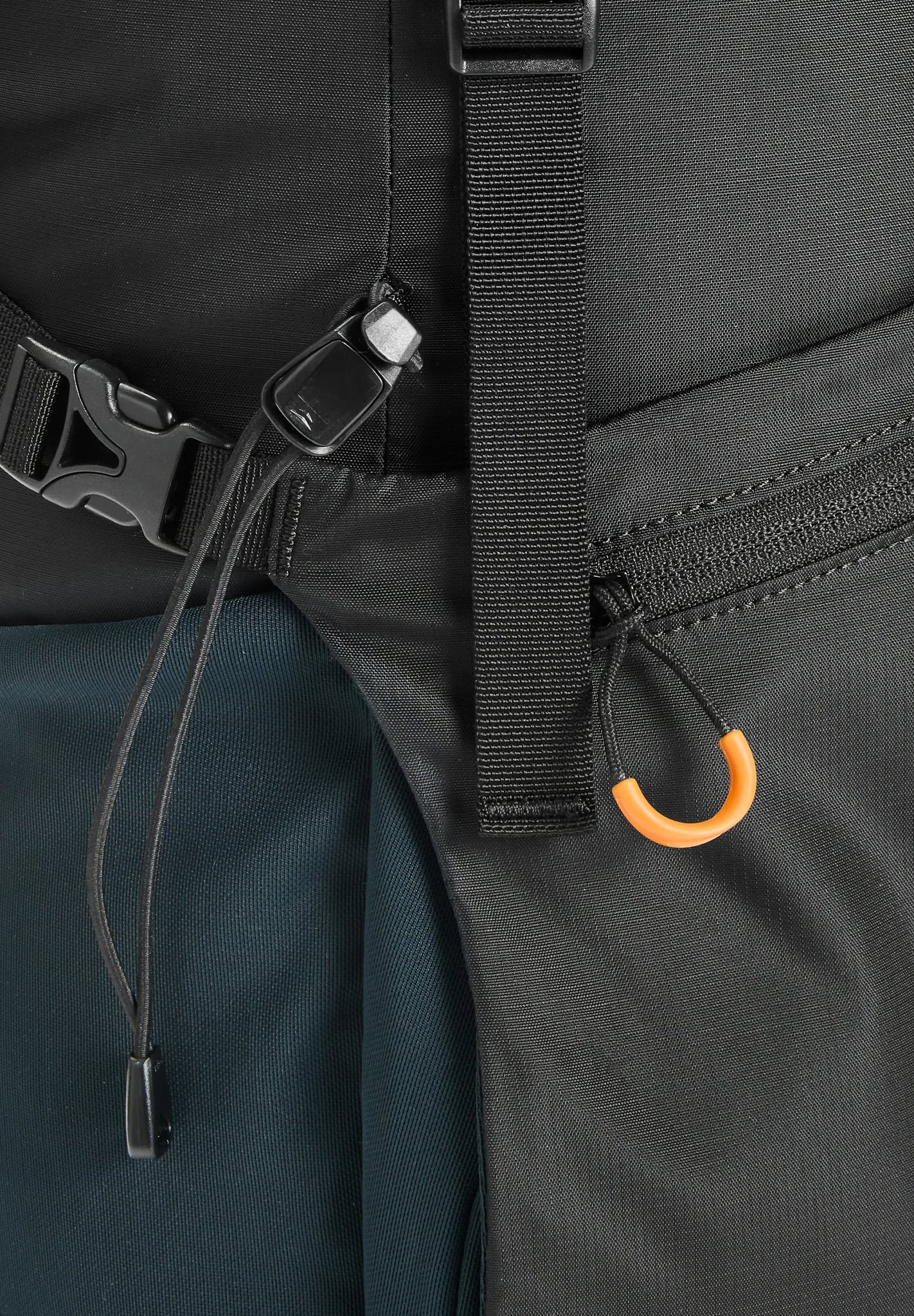 PASSENGER - Trailscape Recycled 30L Backpack - Black - BACKYARD