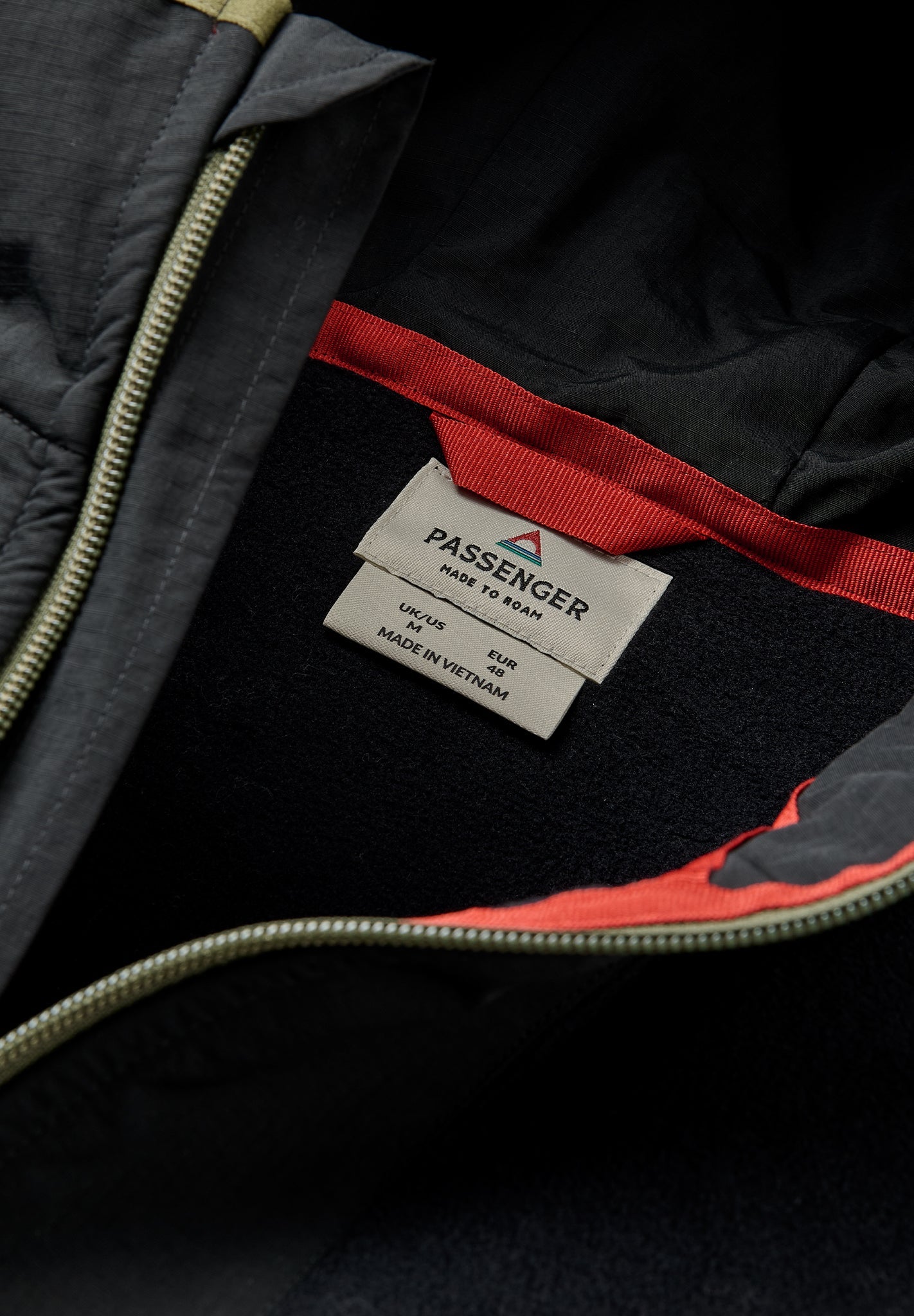 PASSENGER - Woodland Hooded 1/2 Zip Recycled Polar Fleece - Black Khaki - BACKYARD