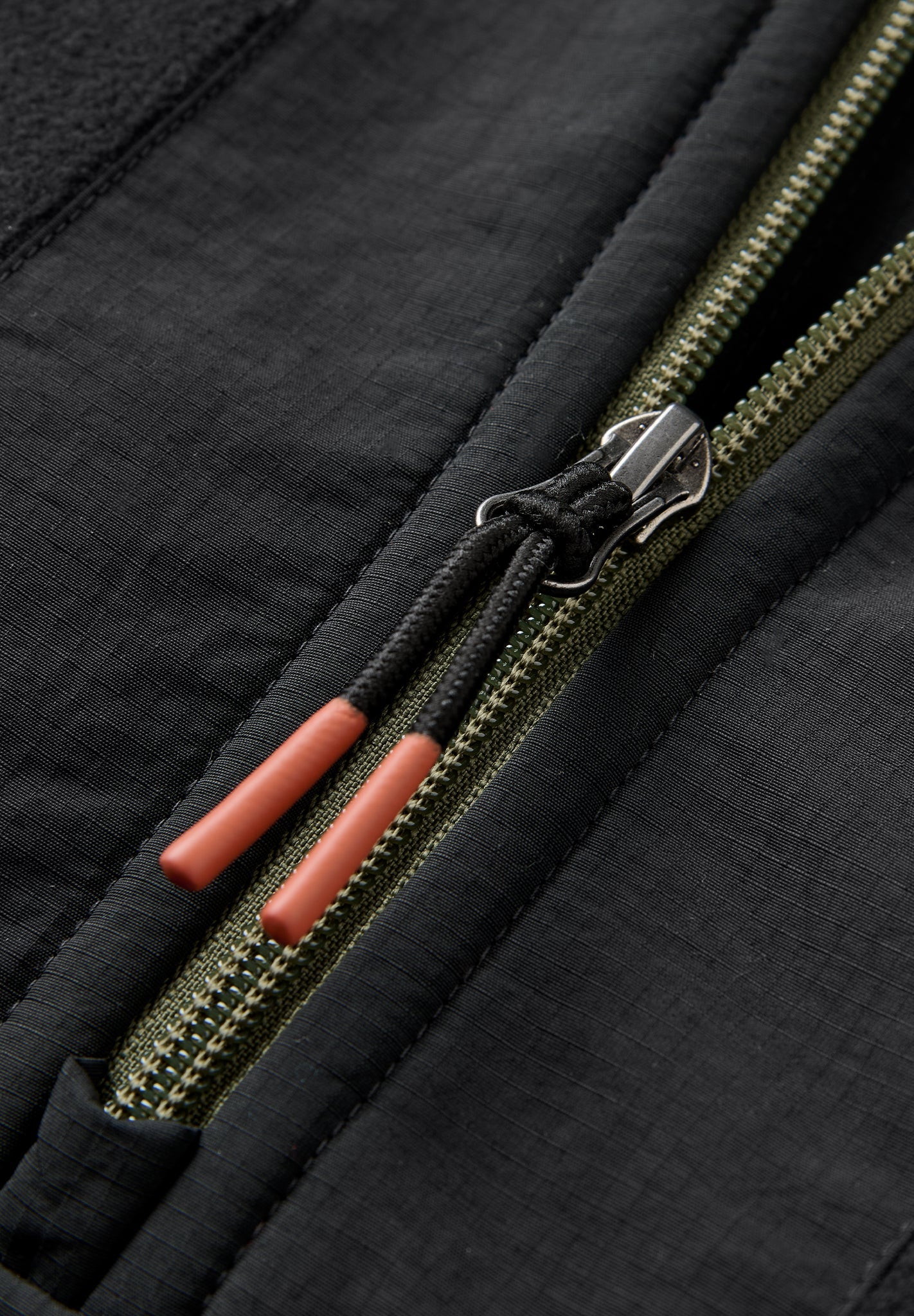 PASSENGER - Woodland Hooded 1/2 Zip Recycled Polar Fleece - Black Khaki - BACKYARD