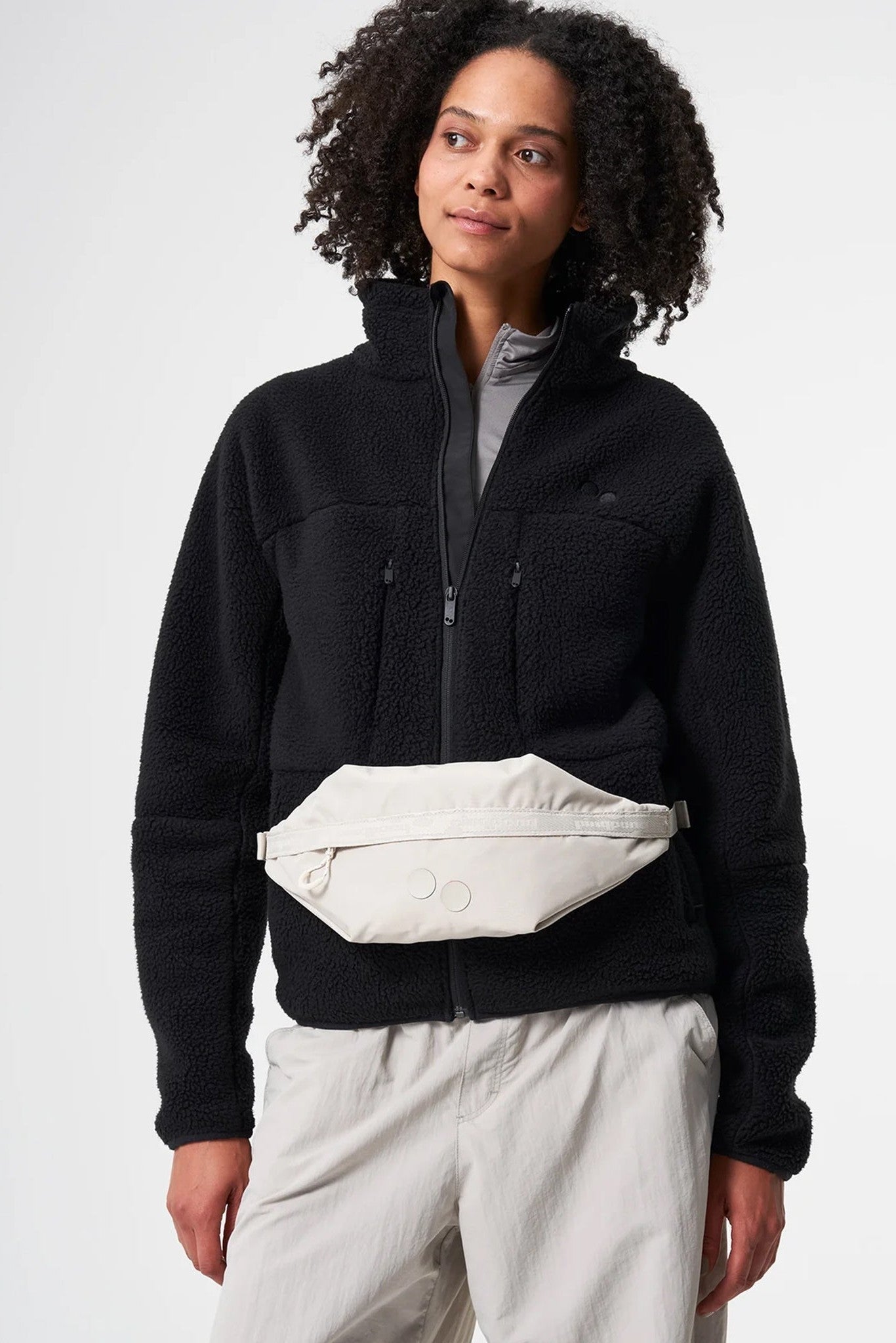PINQPONQ - Brik Hipbag - Cliff Beige - BACKYARD