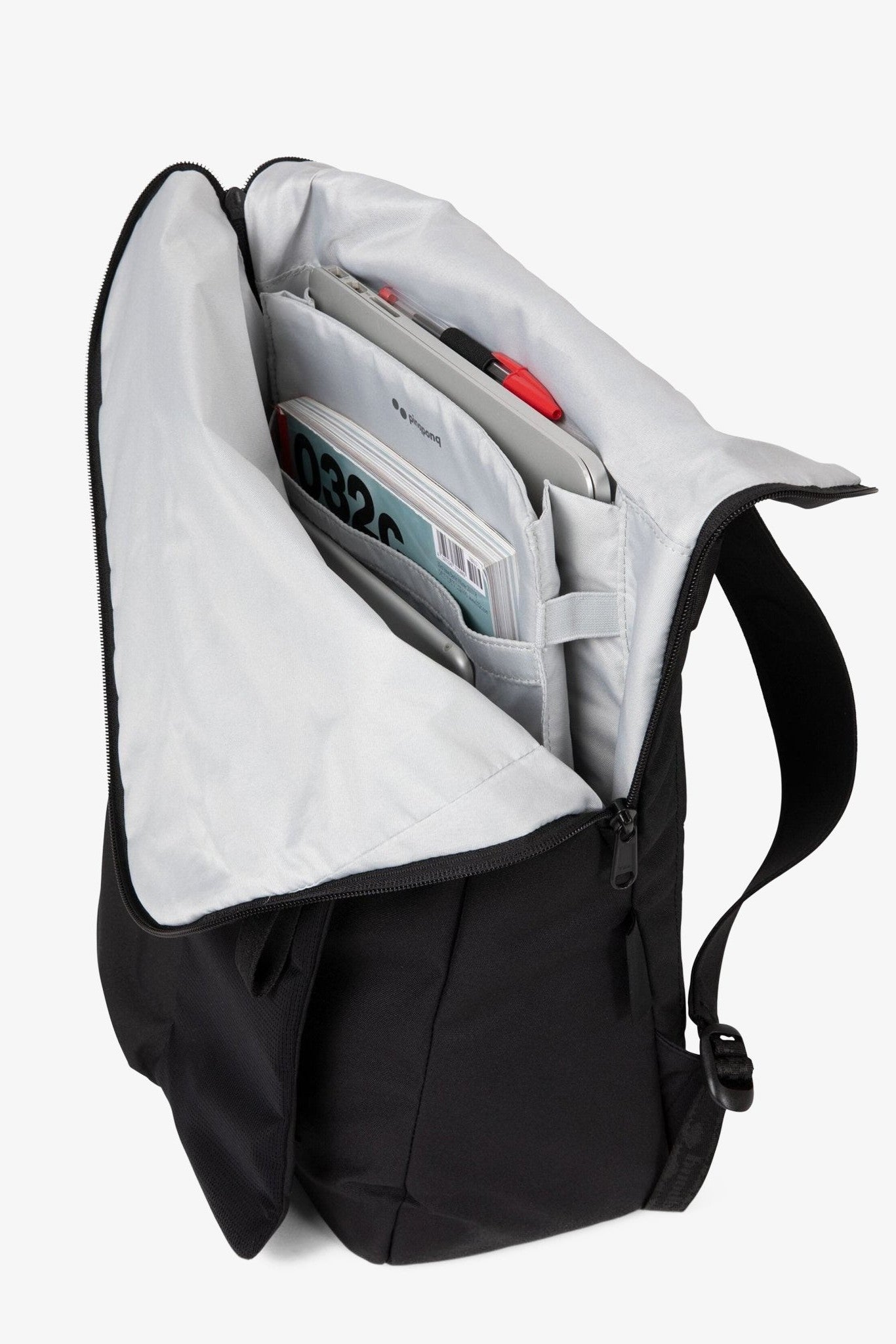 PINQPONQ - Klak Rolltop - Construct Black - BACKYARD