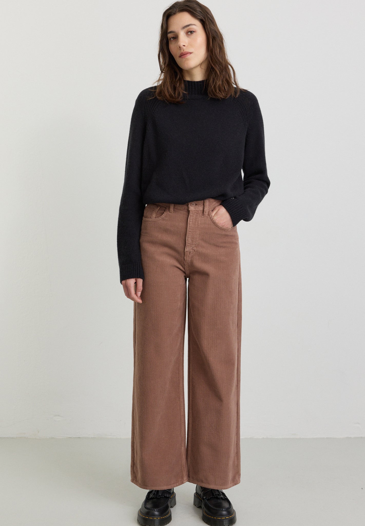 RECOLUTION - Erica Corduroy - Cognac Brown - BACKYARD