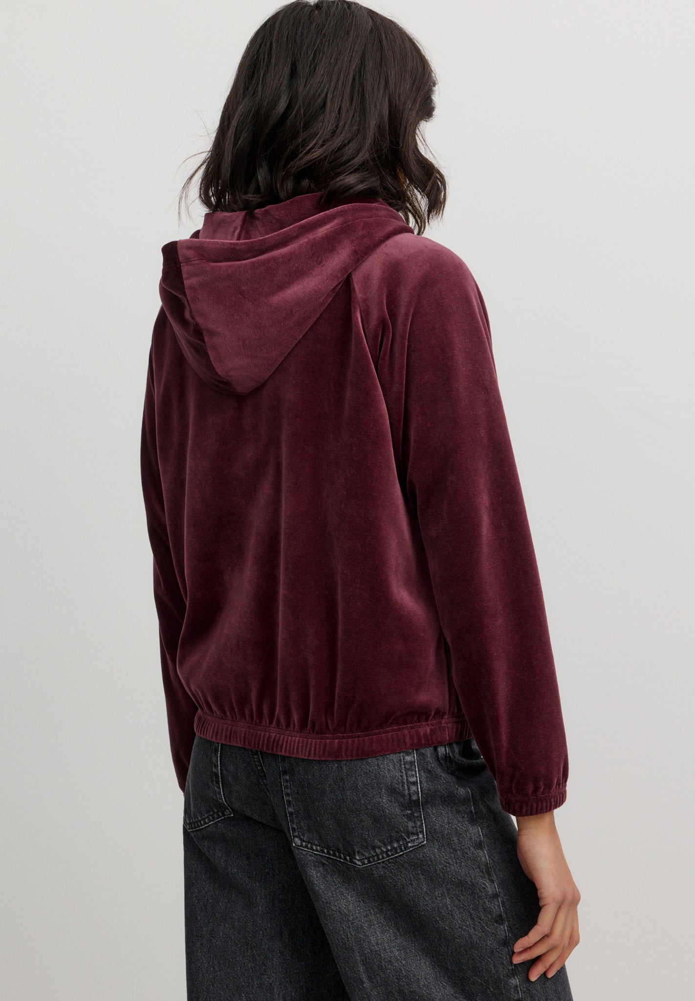 RECOLUTION - Heliconia - Dark Plum - BACKYARD