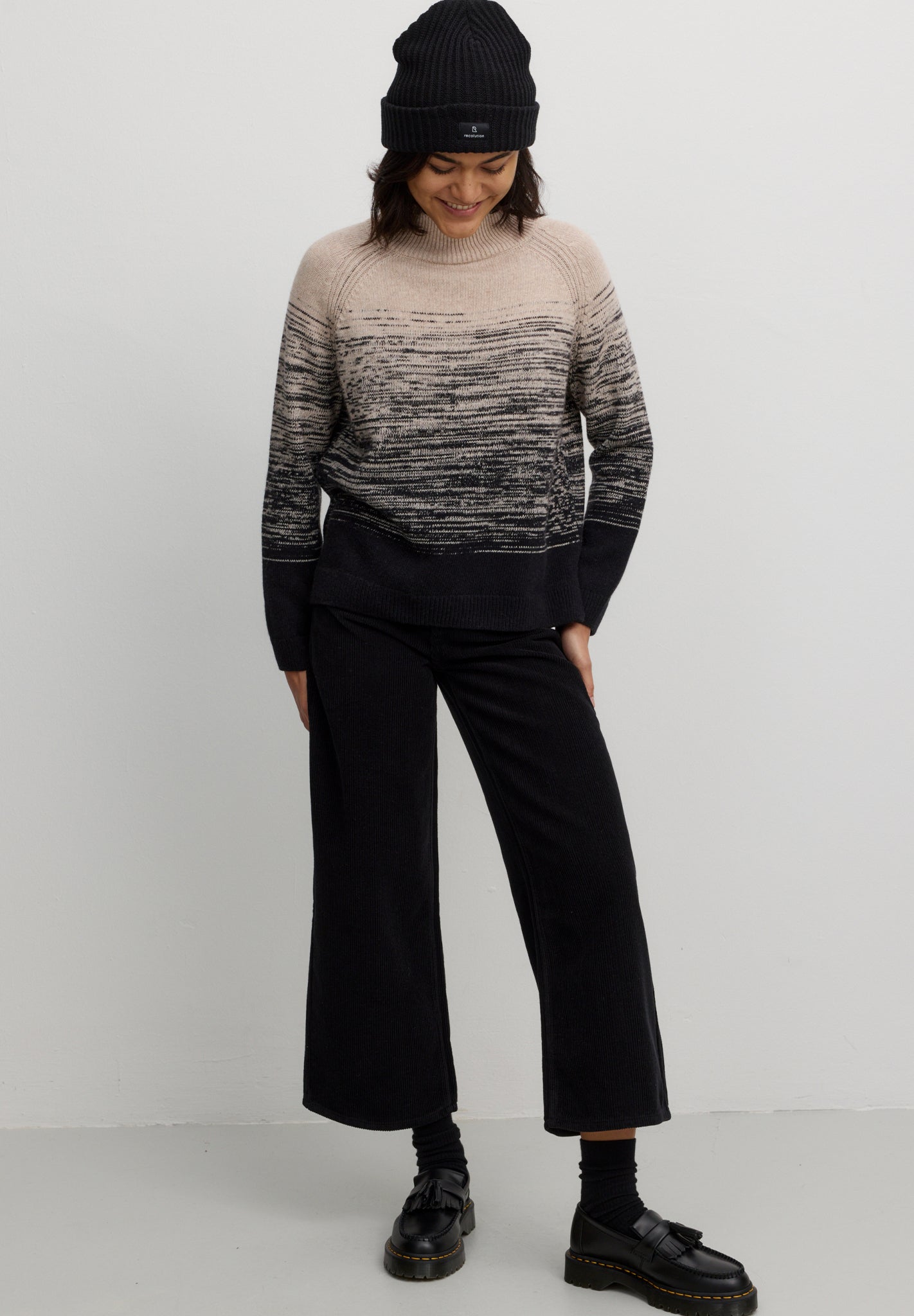 RECOLUTION - Macadamia - Sand Melange - BACKYARD